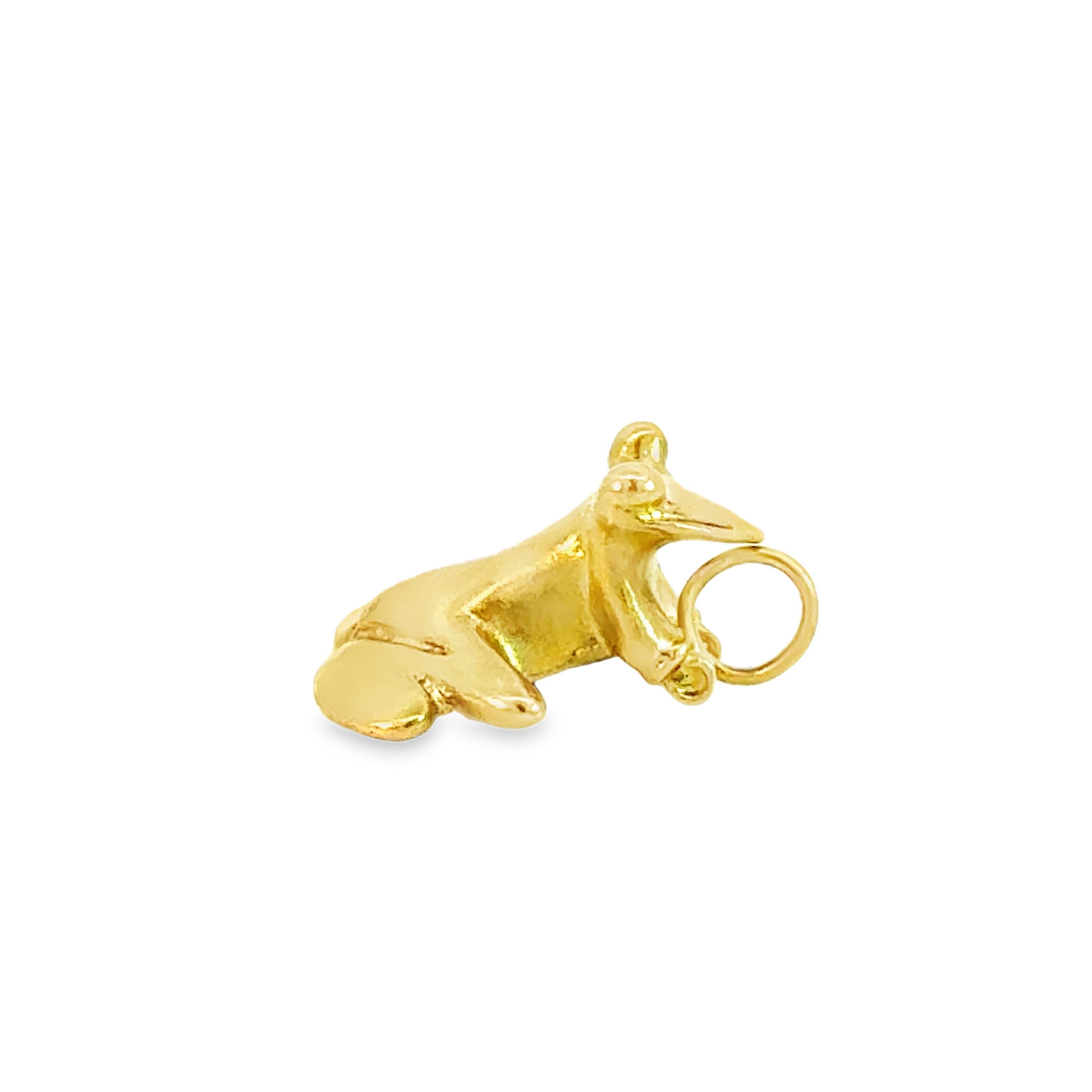 18K Gelbgold Frosch-Ohrringe mit Smaragd-Augen und passendem Anhänger im Angebot 3
