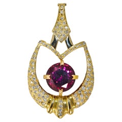 18K Yellow Gold Garnet & Diamond Pendant