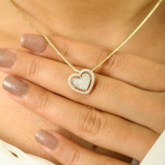 Ciondolo a forma di cuore tempestato di diamanti in oro giallo 18k Regalo per la mamma Gioielli