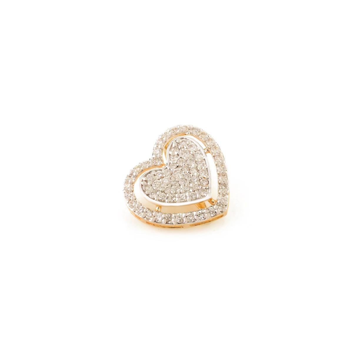 Pendentif cœur clouté en or jaune 18 carats avec diamants véritables pour mère Neuf - En vente à New York, NY