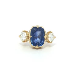 Bague en or jaune 18k GIA 10.98ctw Long Cushion No Heat Blue Sapphire w/ Diamond