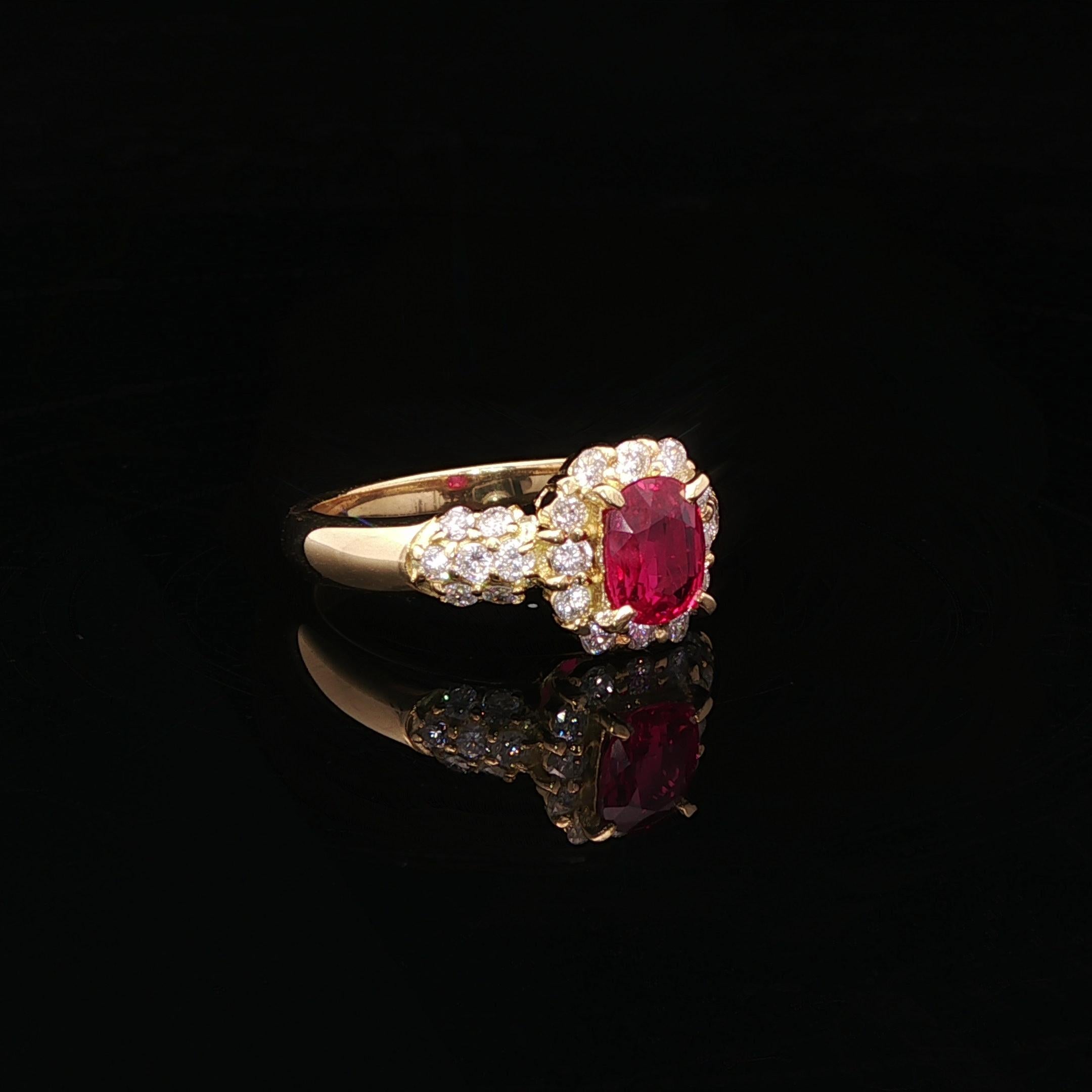 Bague en or jaune 18k GIA 1.26ctw High Quality No Heat Vivid Diamonds Red Ruby en vente 9