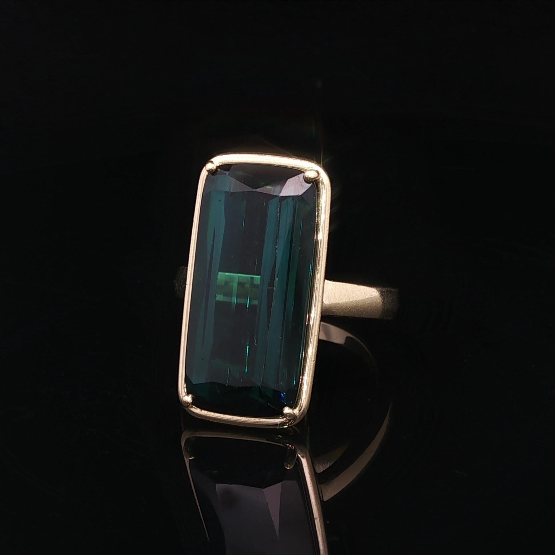 Bague solitaire en or jaune 18k GIA 14.37ct Blue Green Long Cushion Tourmaline en vente 6