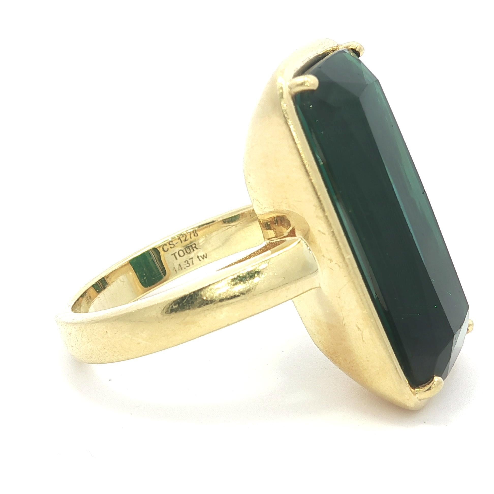 Bague solitaire en or jaune 18k GIA 14.37ct Blue Green Long Cushion Tourmaline en vente 4