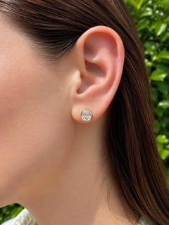 Ohrstecker aus 18-karätigem Gelbgold mit Diamanten im Old-Mine-Cushion-Schliff (insgesamt 3,21 Karat, GIA-zertifiziert) in Zargenfassung