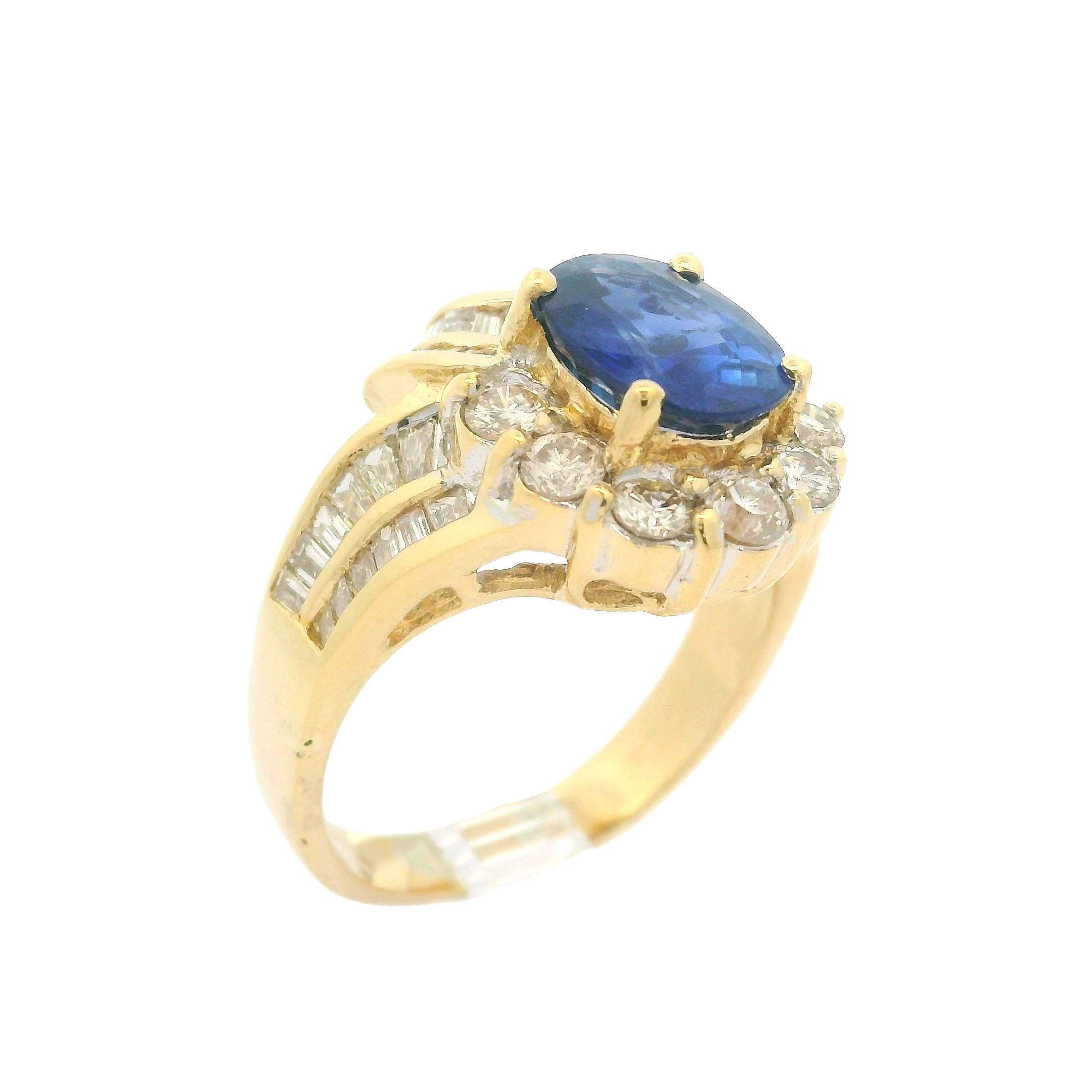 18k Yellow Gold GIA 3.39ctw Cushion Sapphire & Diamond Cocktail Ring In Excellent Condition In Montclair, NJ