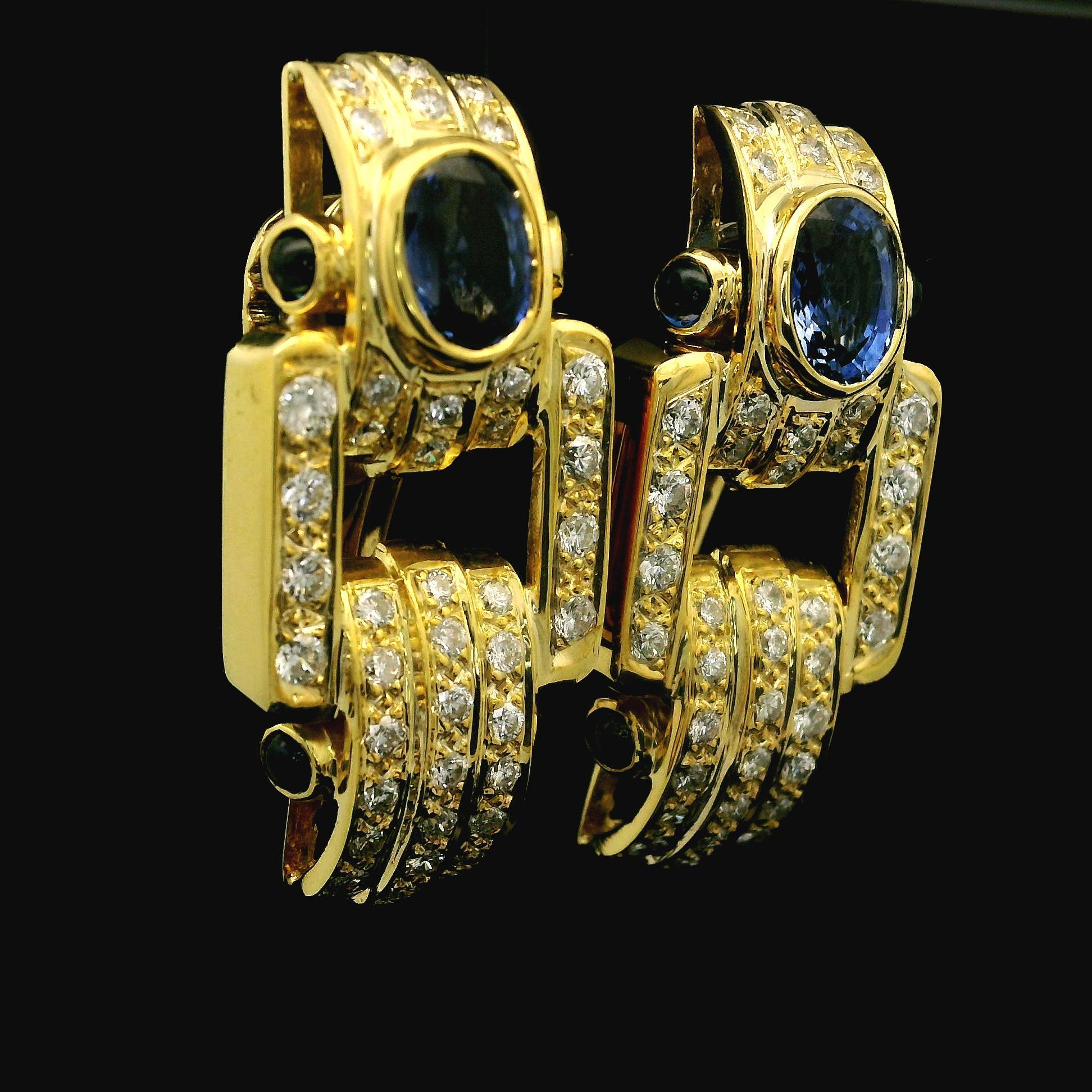 Boucles d'oreilles Omega en or jaune 18k GIA 4.50ctw saphir ovale et diamant en vente 1