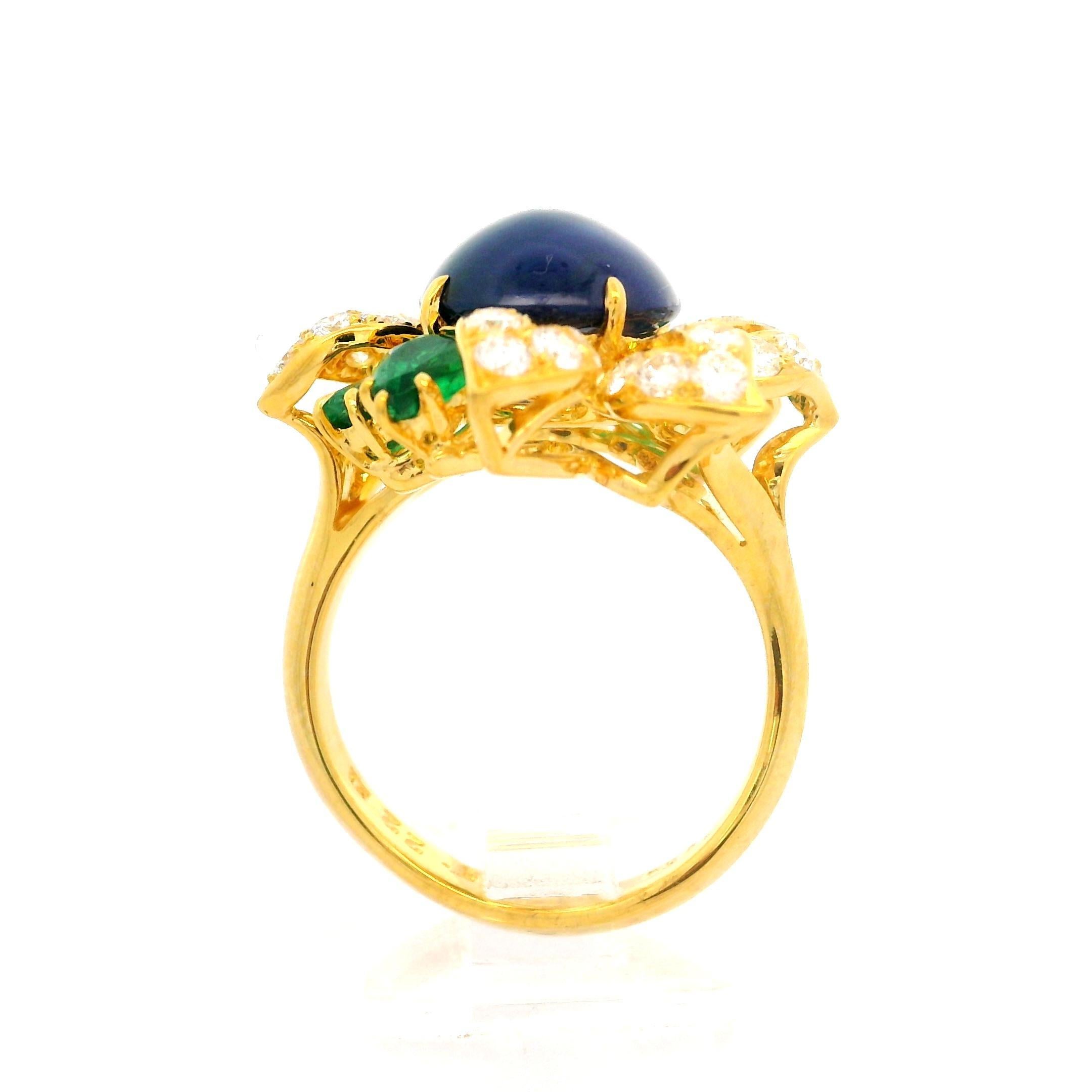 Women's 18k Yellow Gold GIA 7.27ctw Cabochon Sapphire Emerald & Diamond Floral Ring For Sale