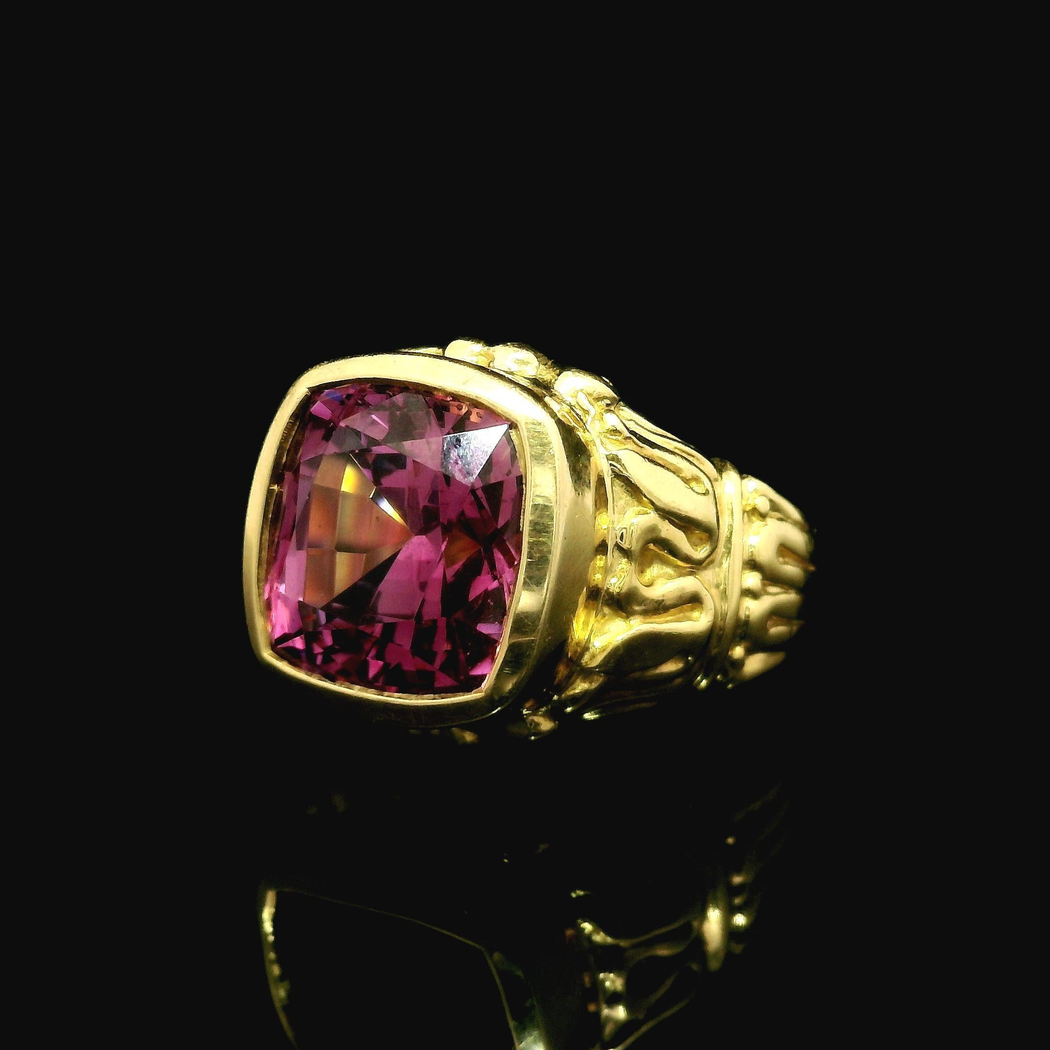 Cushion Cut 18k Yellow Gold GIA 7.6ct No Heat Burma Pink Spinel Bezel Solitaire Ring For Sale