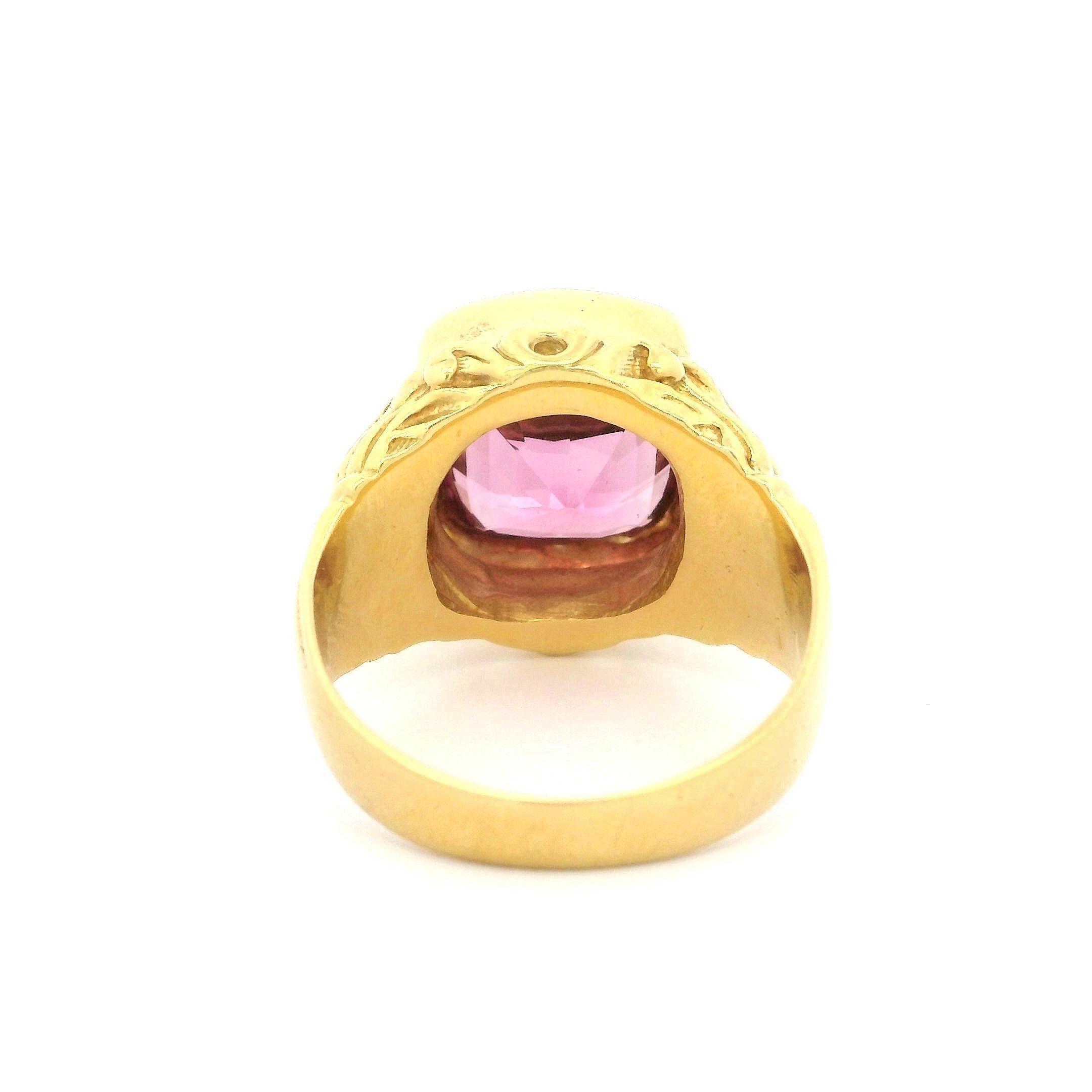 Women's 18k Yellow Gold GIA 7.6ct No Heat Burma Pink Spinel Bezel Solitaire Ring For Sale
