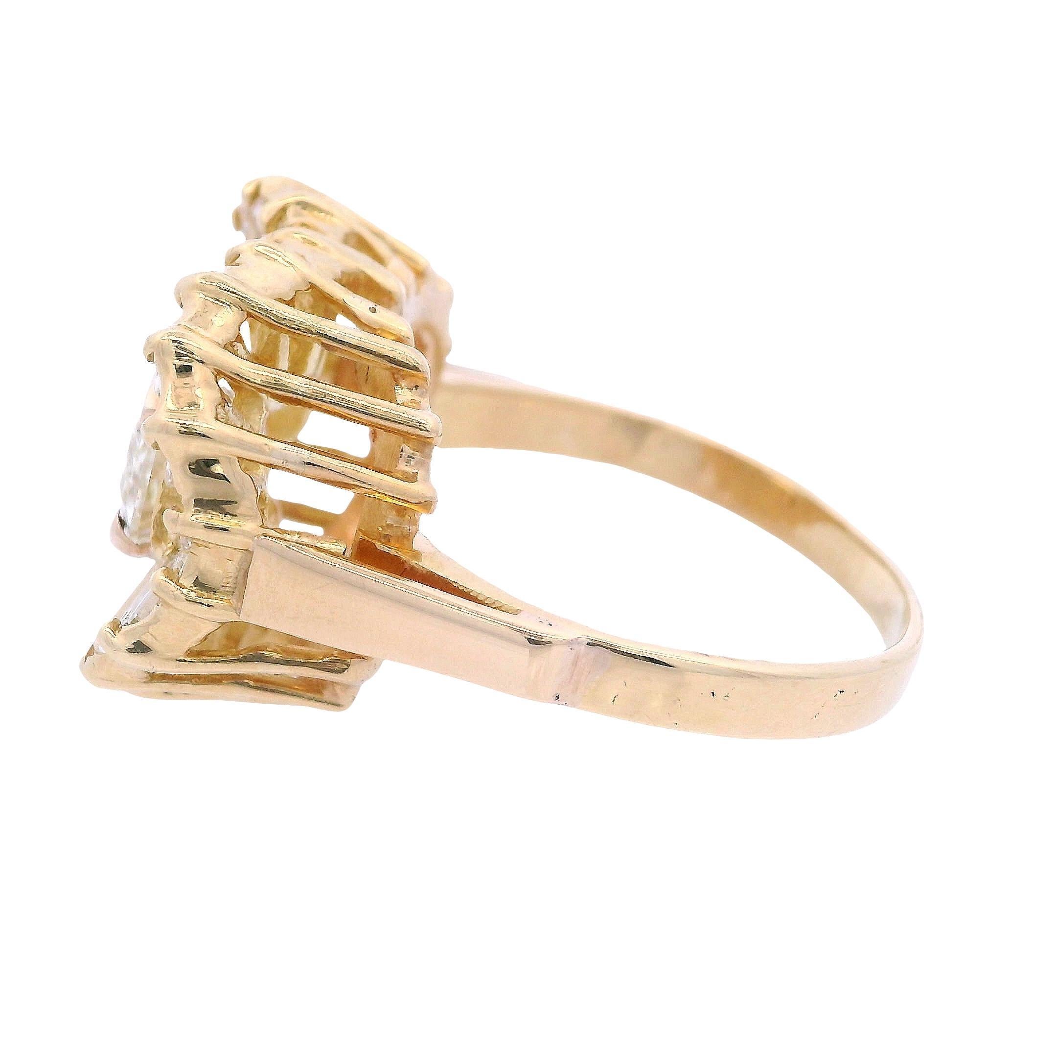 18K Yellow Gold GIA Certified 1.70 Ct. Diamond Ring In Good Condition For Sale In Aventura, FL