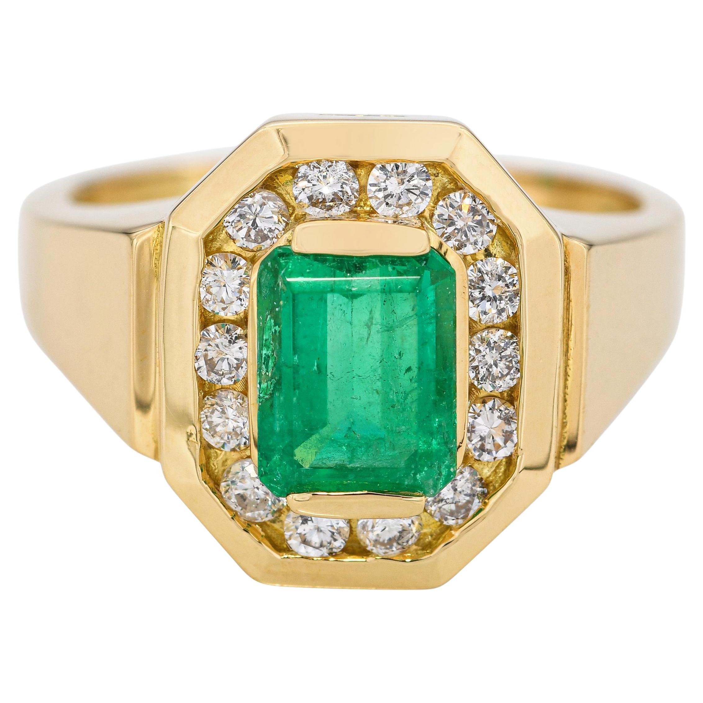 18K Yellow Gold GIA Colombian F2 Emerald & 0.28tcw Diamond Ring For Sale