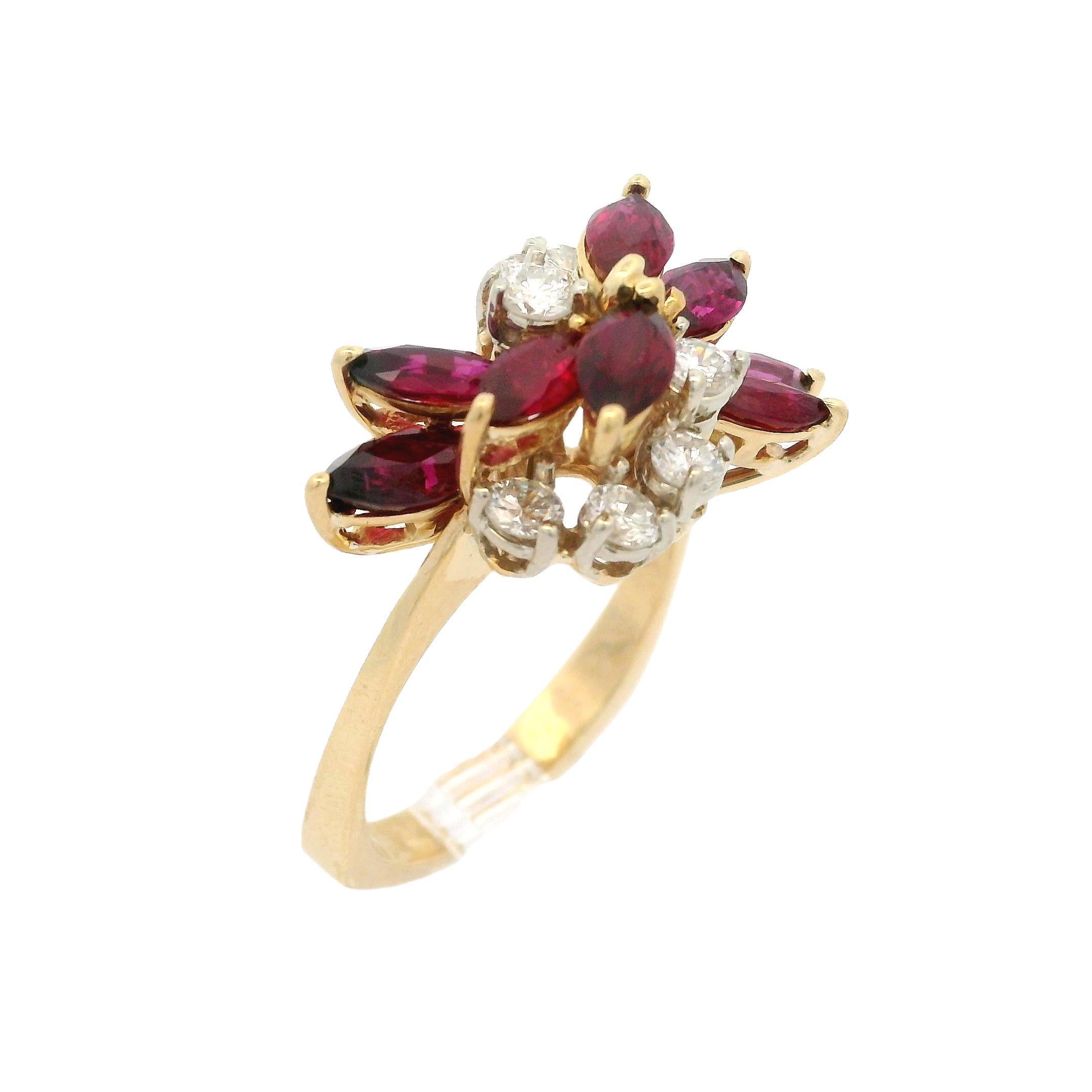 Bague en or jaune 18k GIA de haute qualité 2.86ctw No Heat Ruby & Diamond Spray Ring Excellent état - En vente à Montclair, NJ