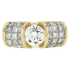 18k Yellow Gold GIA Round Diamond Engagement Ring & Invisible Set Princess Sides