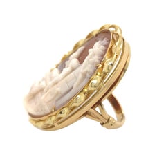 18 Karat Yellow Gold Giant Cameo Estate Ring