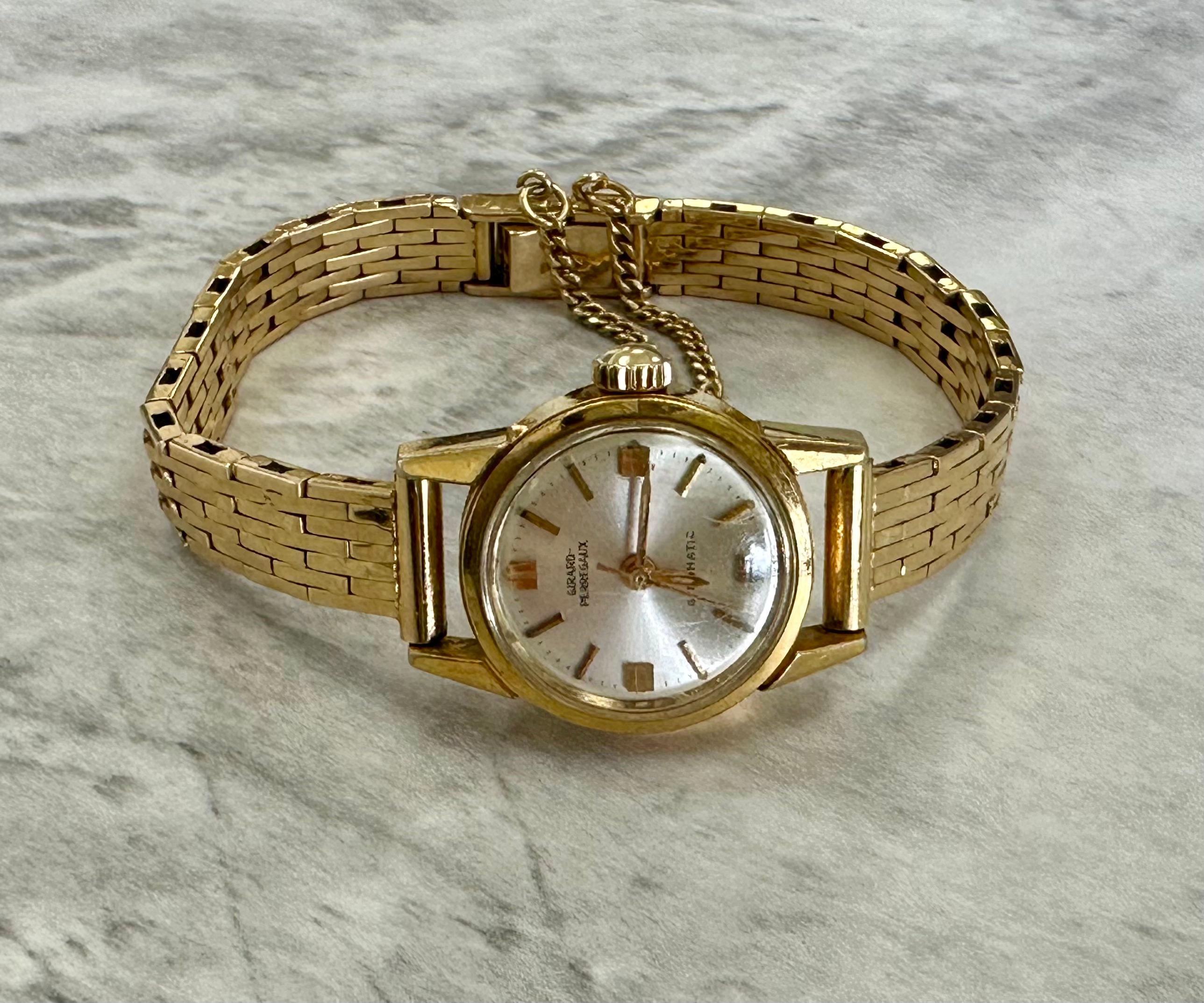 18 Karat Gelbgold Girard Perregaux Vintage Damen-Handgeflügelte Vintage-Uhr im Angebot 1
