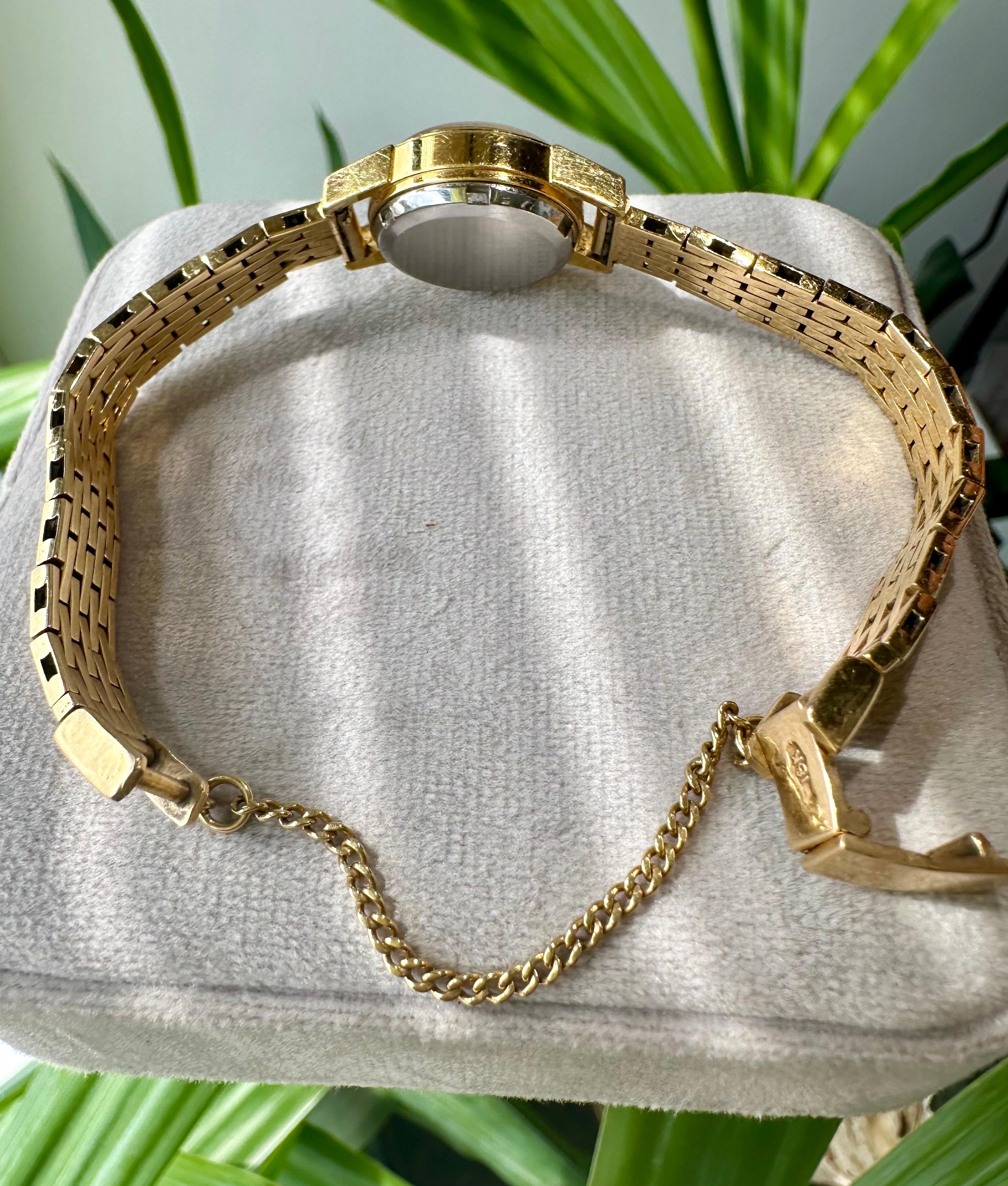 18 Karat Gelbgold Girard Perregaux Vintage Damen-Handgeflügelte Vintage-Uhr im Angebot 2