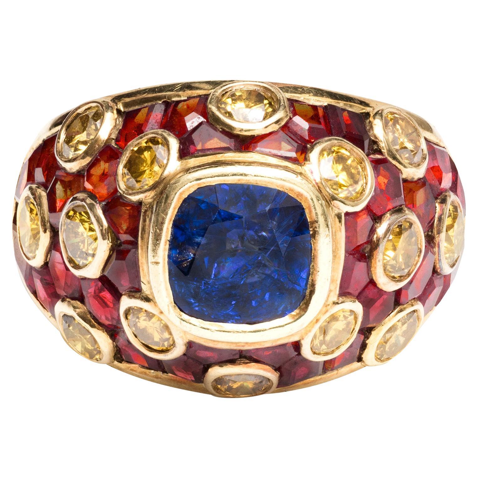 18k Yellow Gold Gold Ring with Sapphire, Ruby and Vivid Yellow Diamonds.