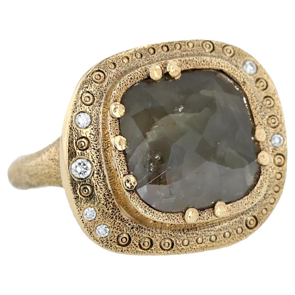 18K Yellow Gold Gray Diamond and Colorless Diamond Ring. Size 6.5