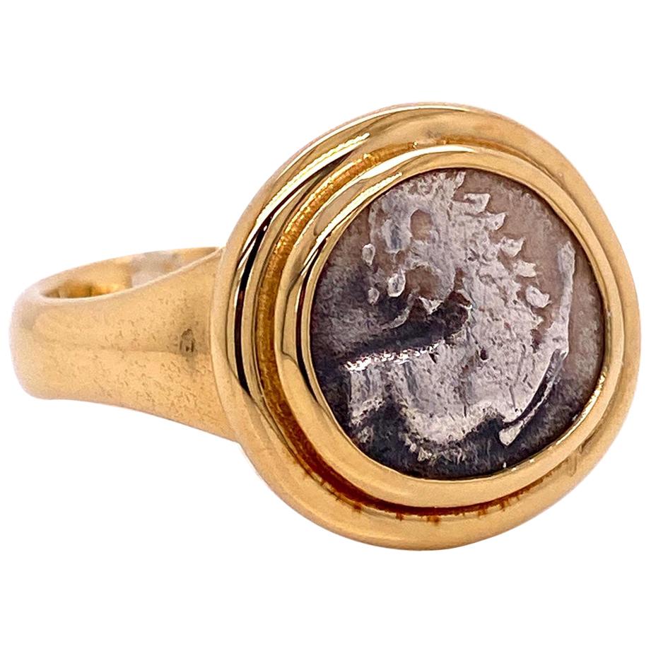 18 Karat Yellow Gold Greek Lion Coin Men's Ring