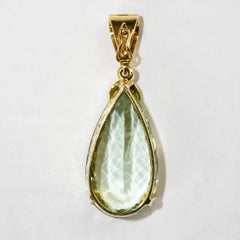18K Yellow Gold Green Beryl & Diamond Pendant 21g