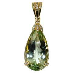18K Yellow Gold Green Beryl & Diamond Pendant 21g