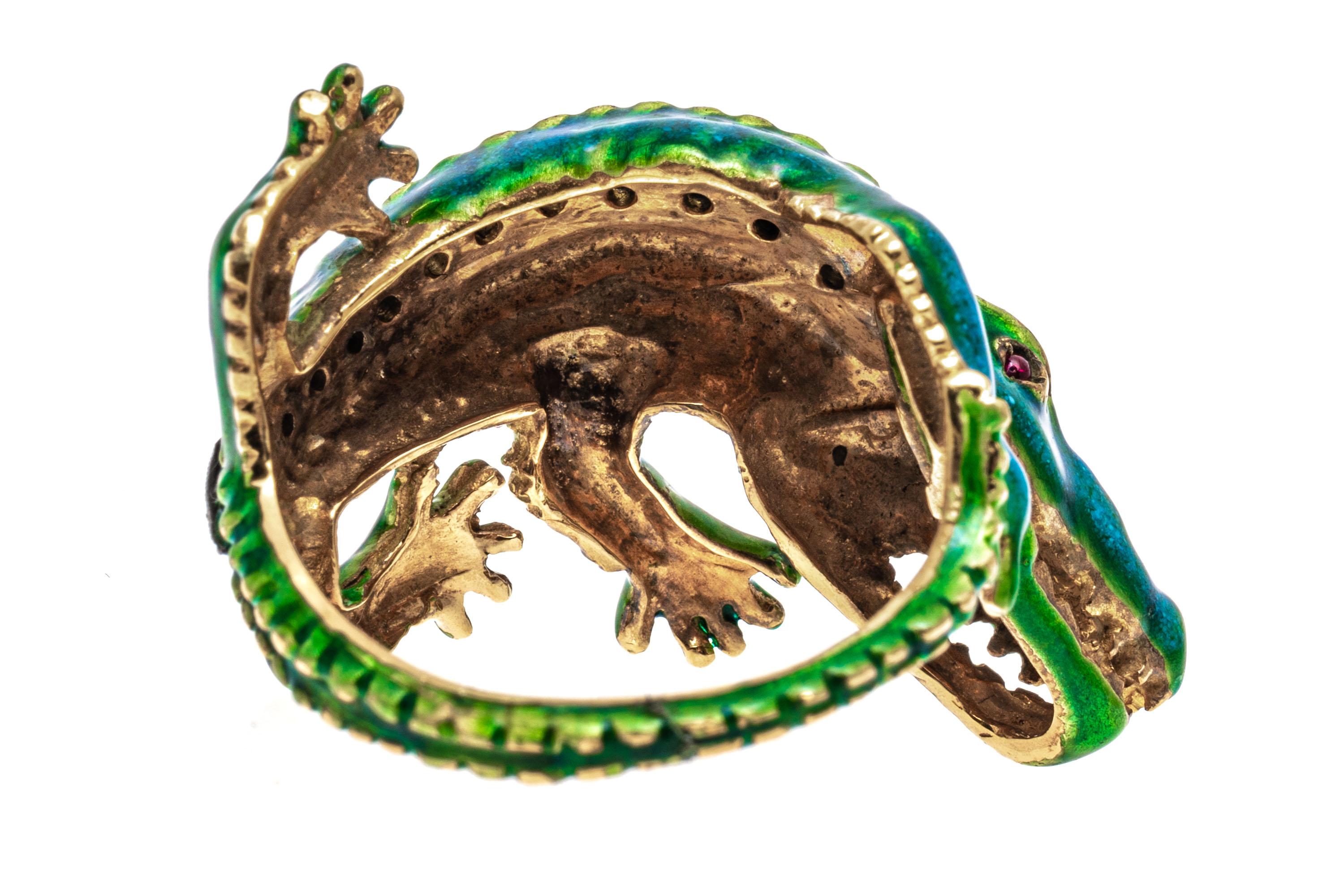 Round Cut 18k Yellow Gold Green Blue Enamel Alligator Ring with Diamonds For Sale