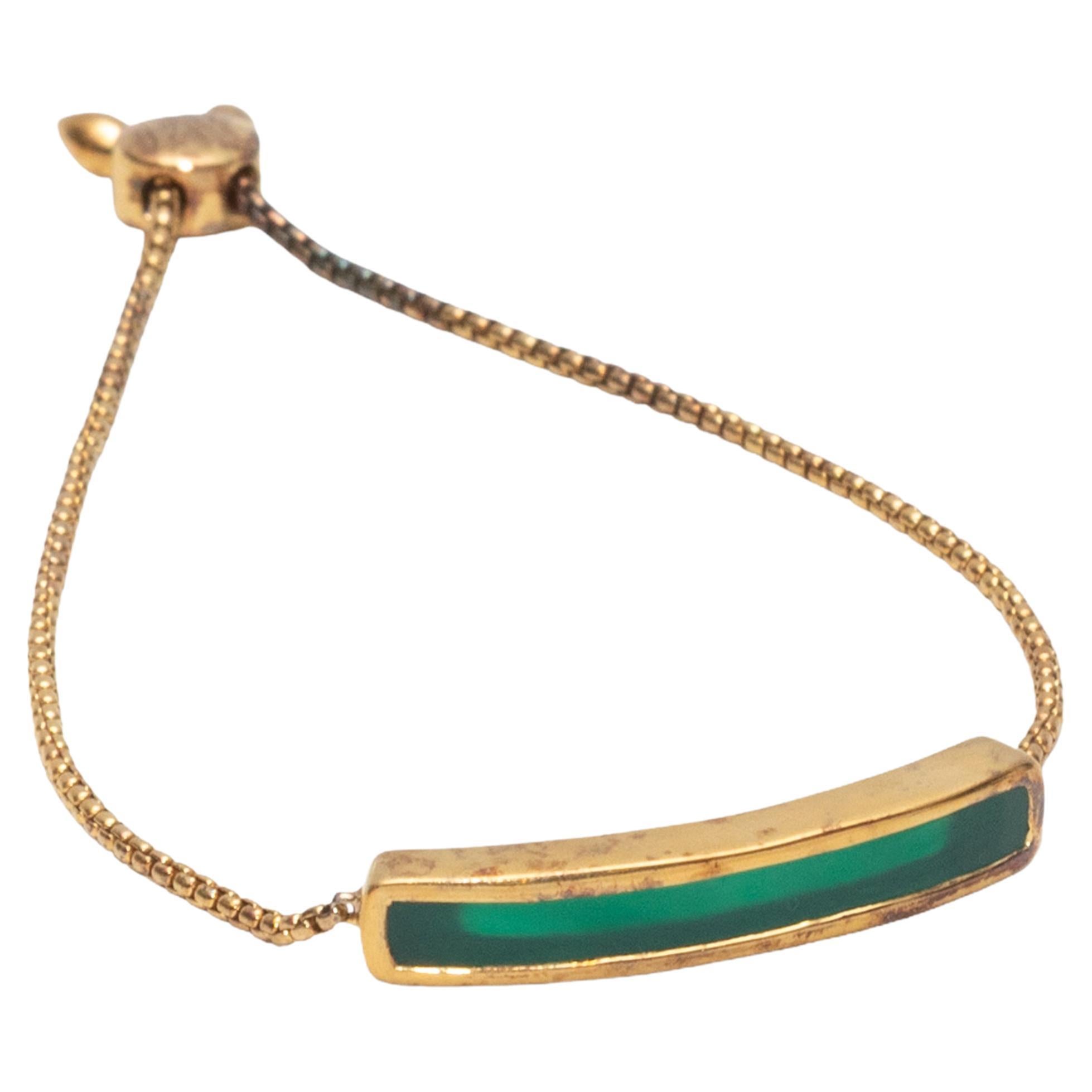 Bracciale Monica Vinader in oro giallo 18 carati e calcedonio verde in vendita