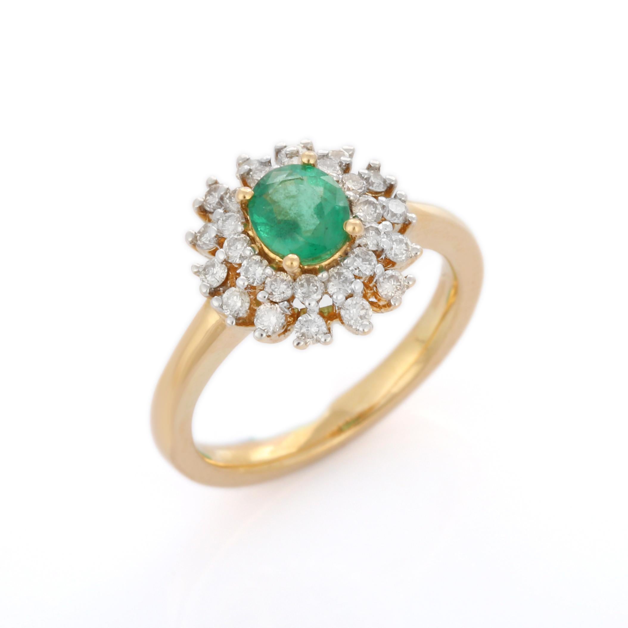 For Sale:  Glamorous Green Emerald Ring in 18K Solid Yellow Gold with Halo of Diamonds 2