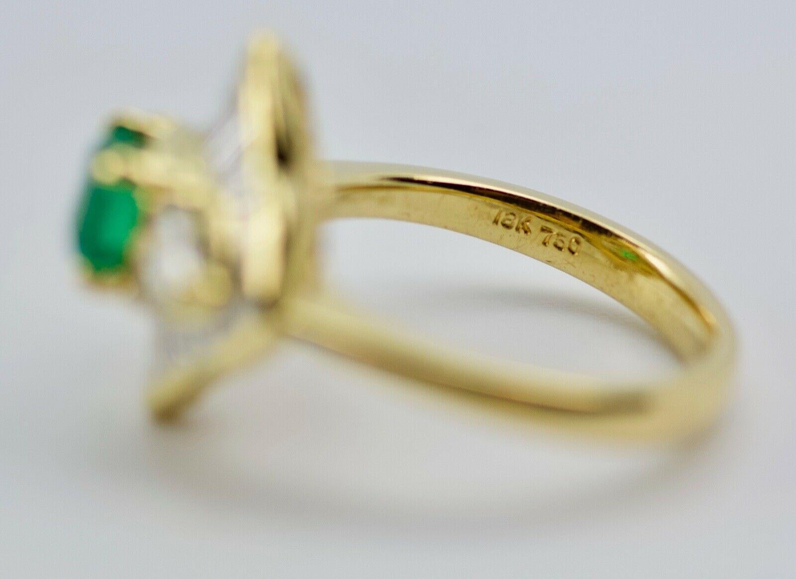 18k Yellow Gold Green Emerald with Trillion Cut and Baguette Cut Diamond Ring In Excellent Condition In Montgomery, AL