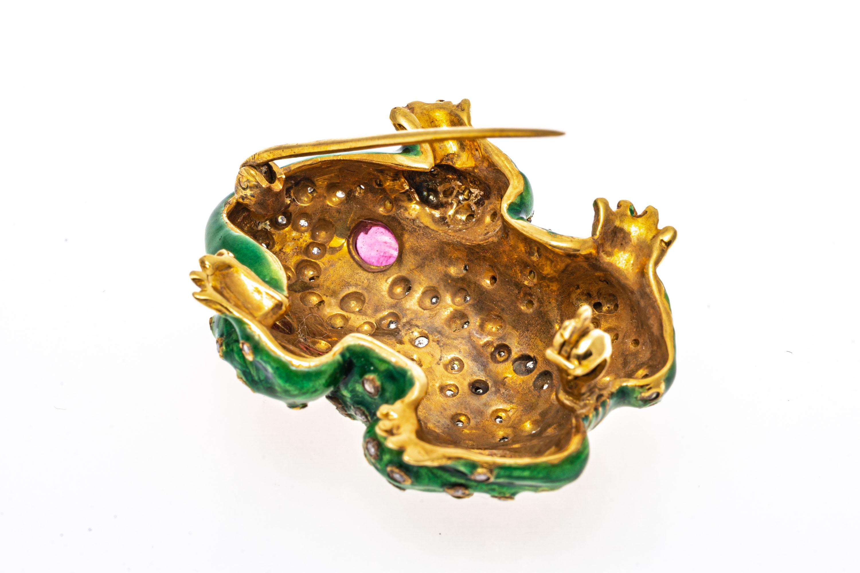 Retro 18k Yellow Gold Green Enamel Frog Brooch with Diamond Decorations For Sale