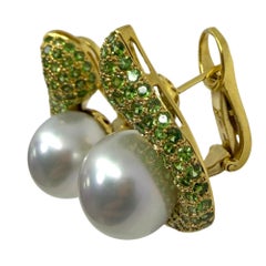 18k Yellow Gold Green Garnet and Pearl Earrings