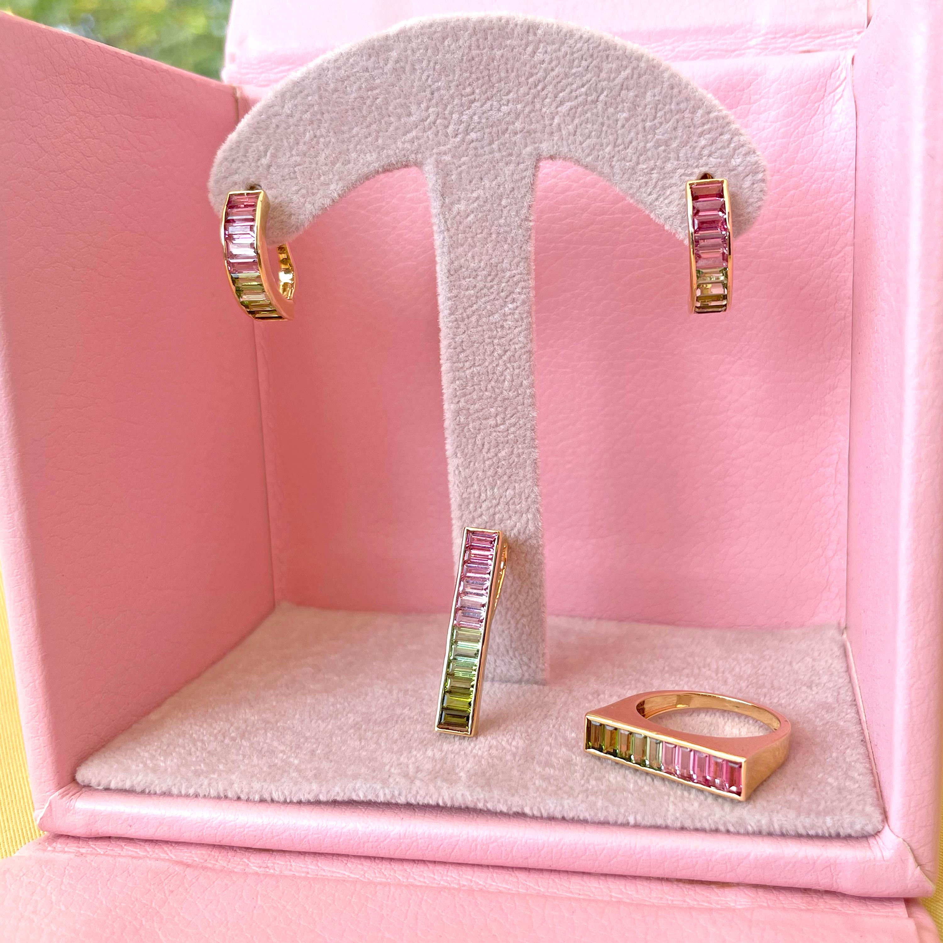 18K Yellow Gold Green Pink Bi-Color Tourmaline Pendant Necklace Earring Ring Set For Sale 11