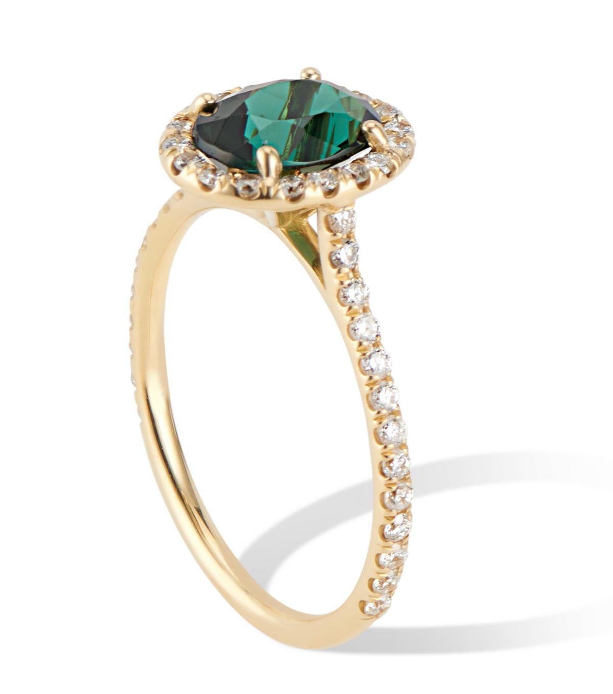 Contemporary 18 Karat Yellow Gold Green Tourmaline Ring with Diamond Halo For Sale