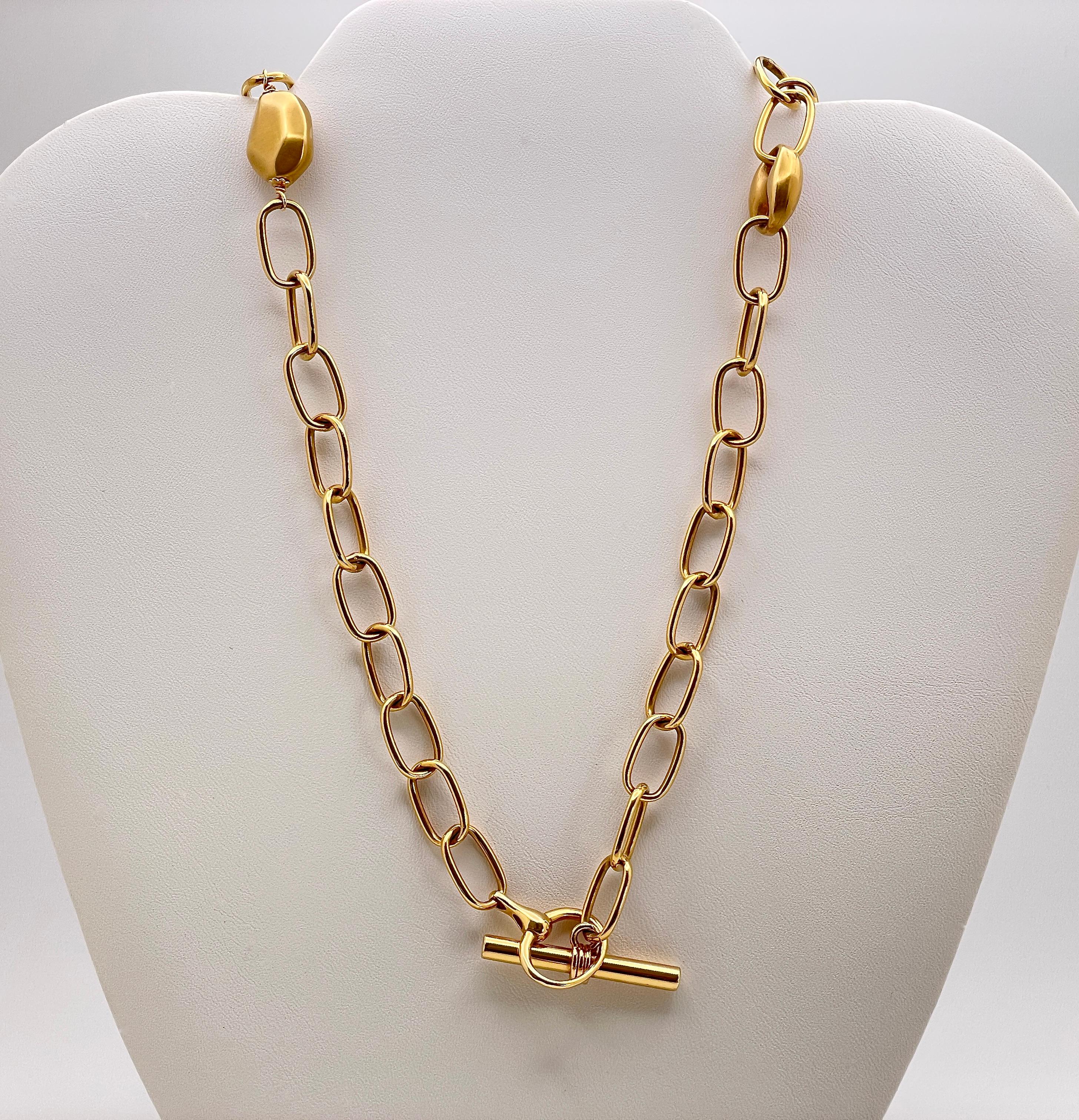 18K Rose Gold Gucci Design Toggle Clasp Link Necklace For Sale 9