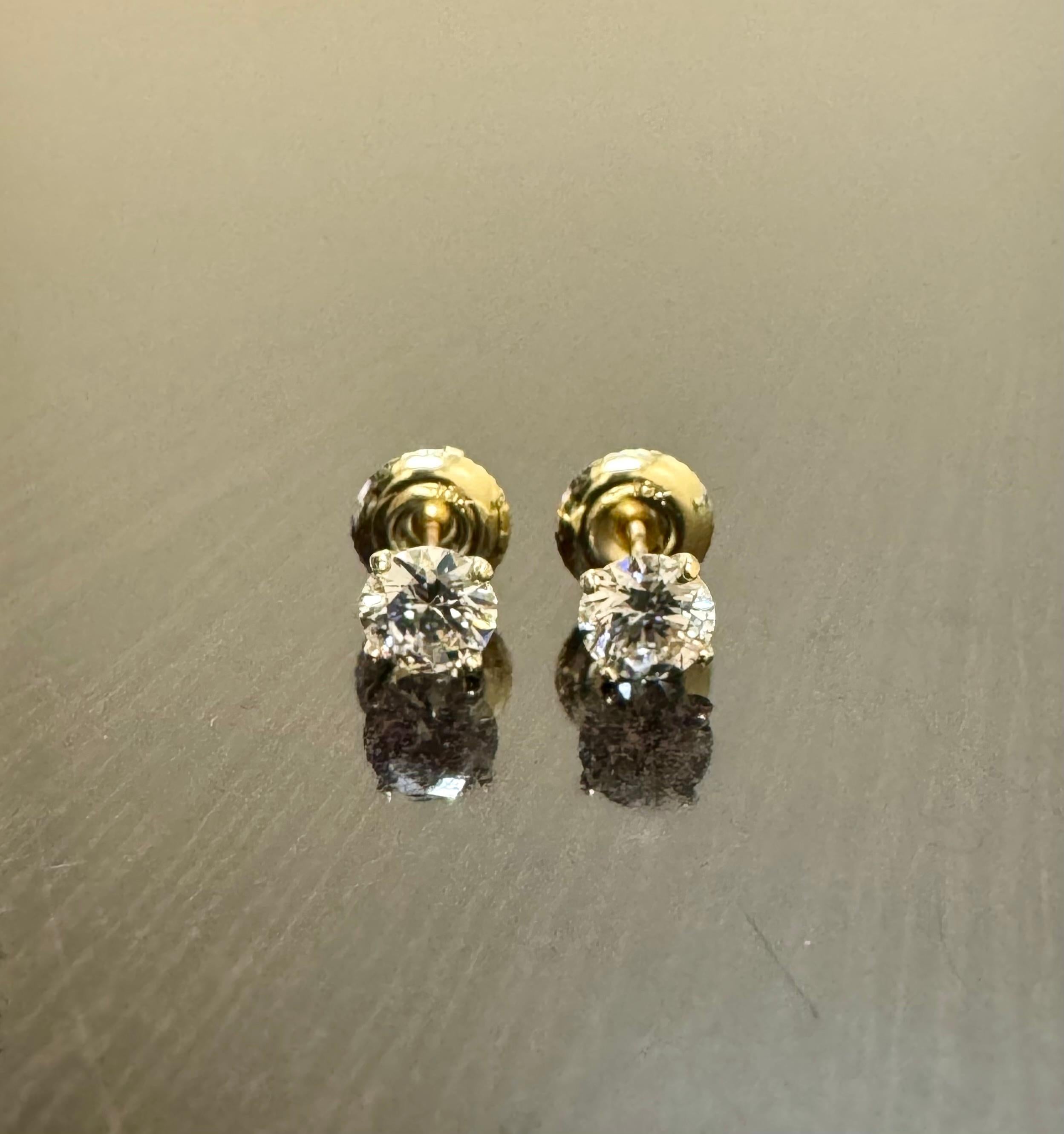 18K Yellow Gold H Color VS1 GIA Certified 1.10 Carat Diamond Stud Earrings For Sale 3