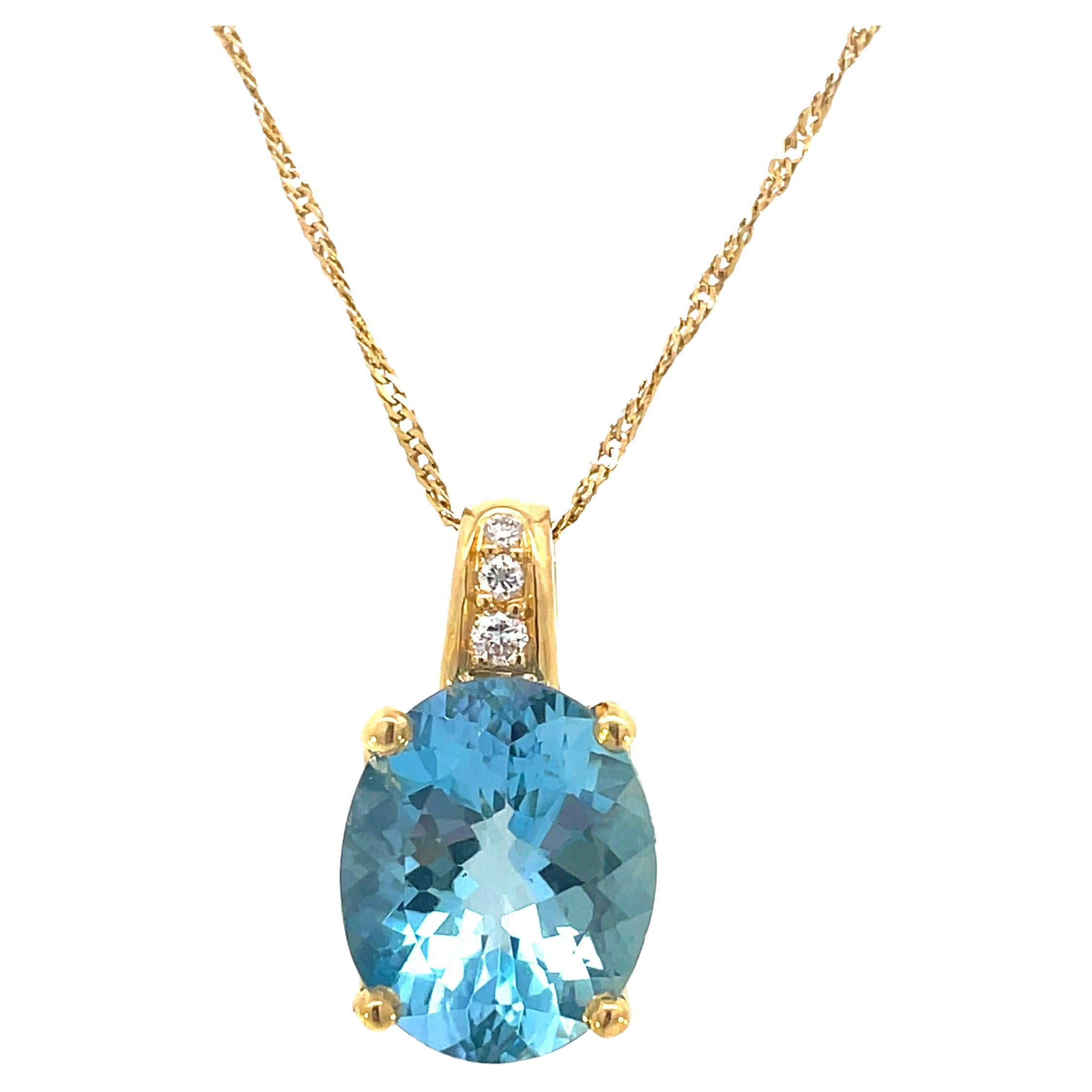 Halskette aus 18 Karat Gelbgold mit Aquamarin und Diamanten von H. Stern im Angebot