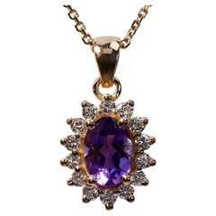 18k Yellow Gold Halo Necklace 0.66 Ct Amethyst & Natural Diamonds, AIG Cert