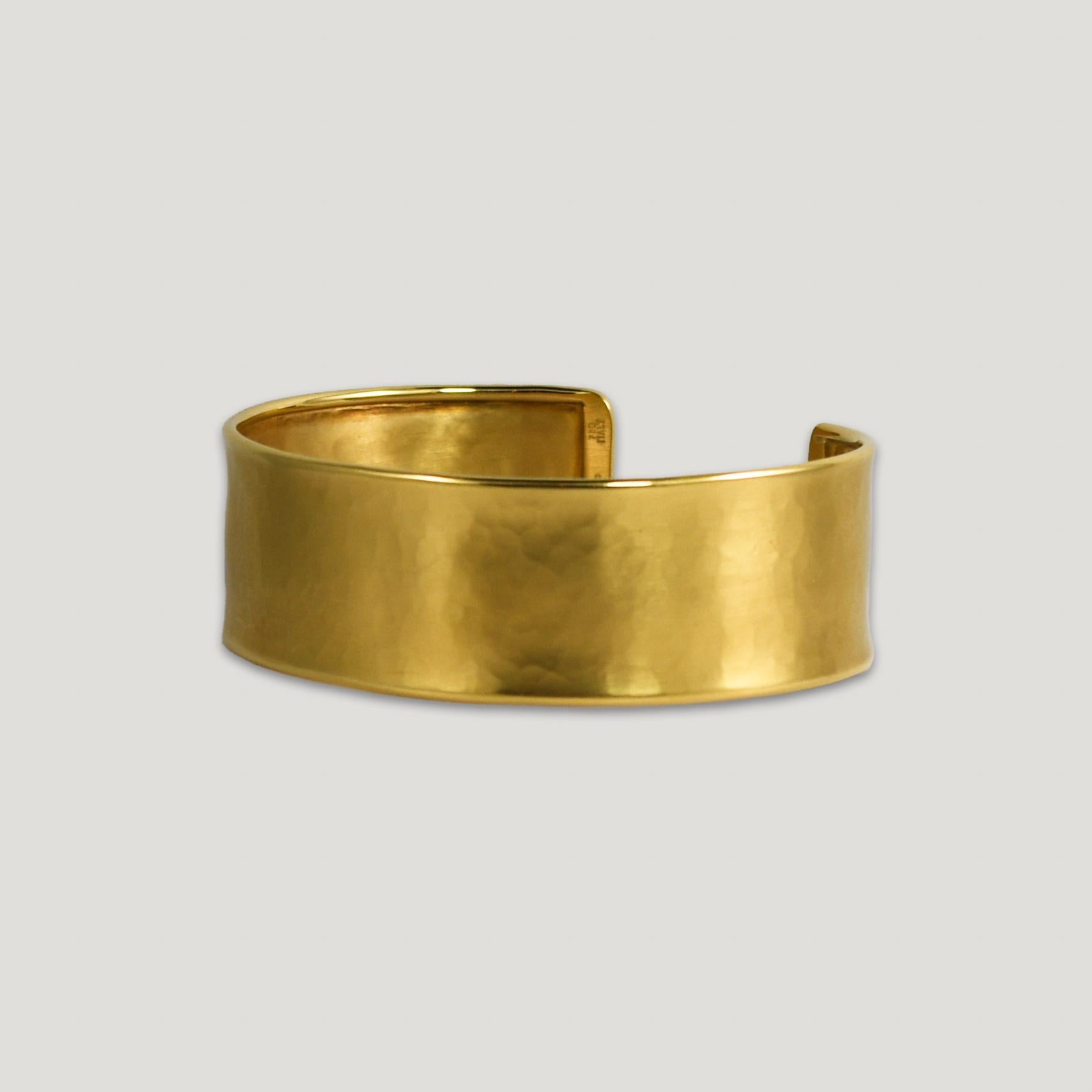 18 Karat Gelbgold Armband mit Hammer-Finish 19,8 g 2