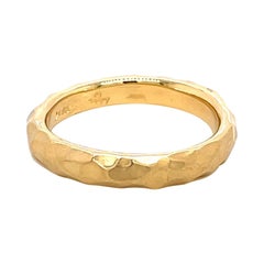 18k Yellow Gold Hammered Ladies Band
