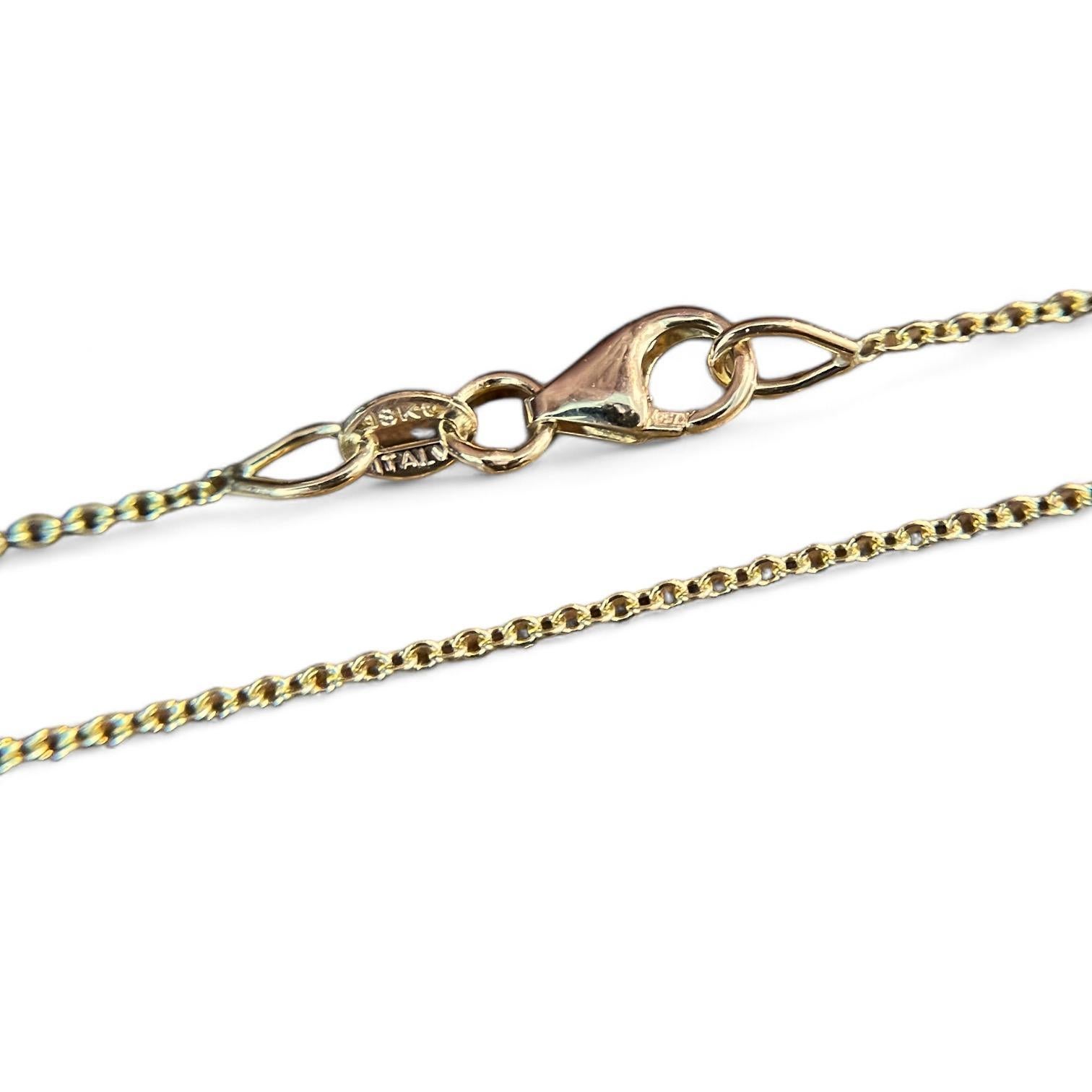 Pendentif Hamsa en or jaune 18K avec diamant Excellent état - En vente à New York, NY