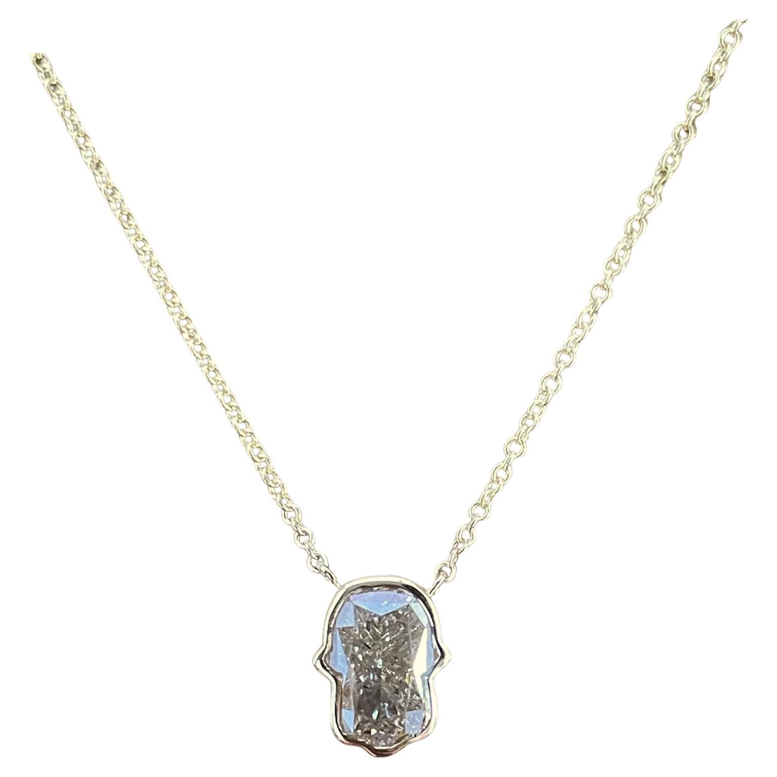 18K Yellow Gold Hamsa Diamond Pendant