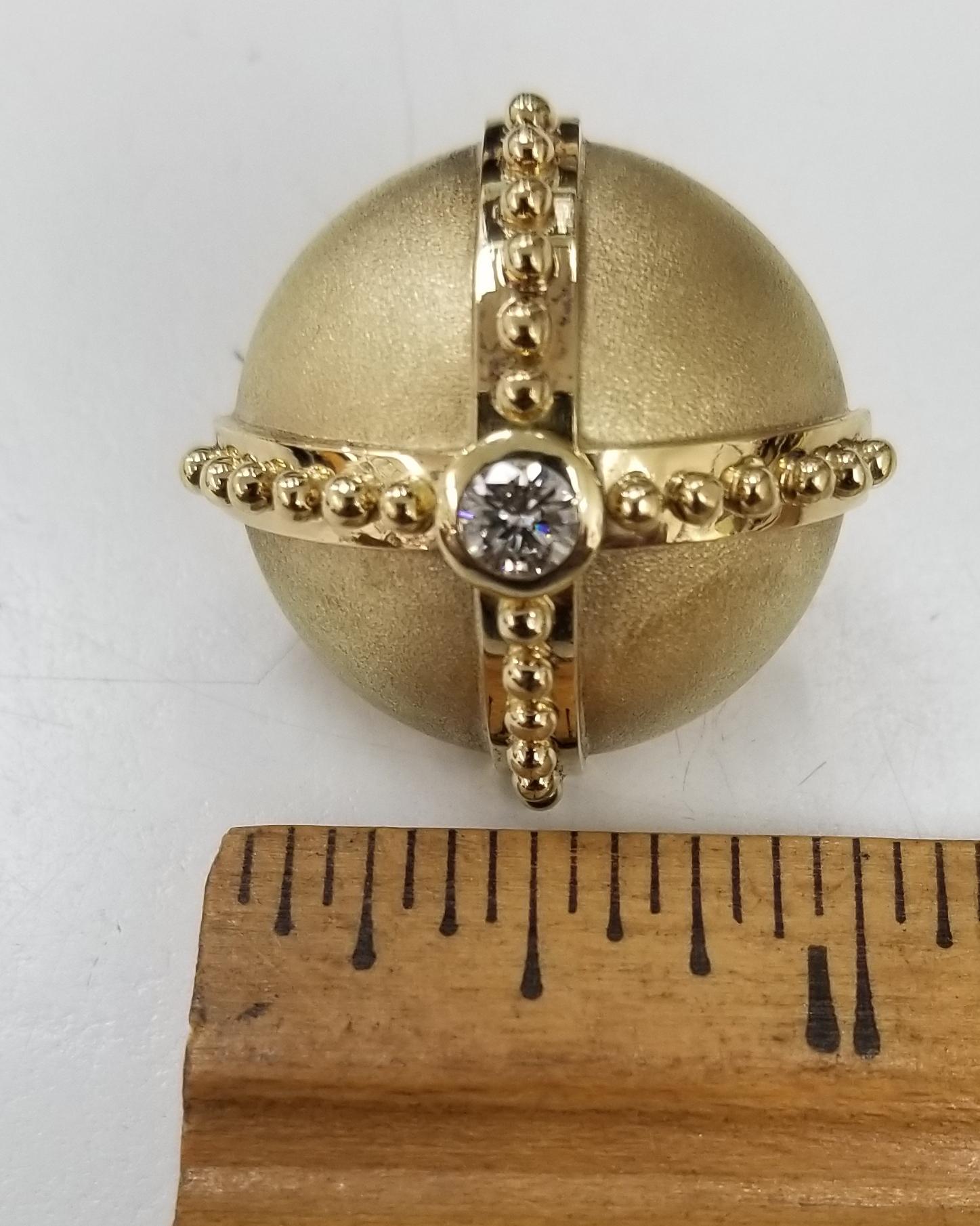 18 Karat Yellow Gold Handmade Diamond Domed Earrings In Excellent Condition In Los Angeles, CA