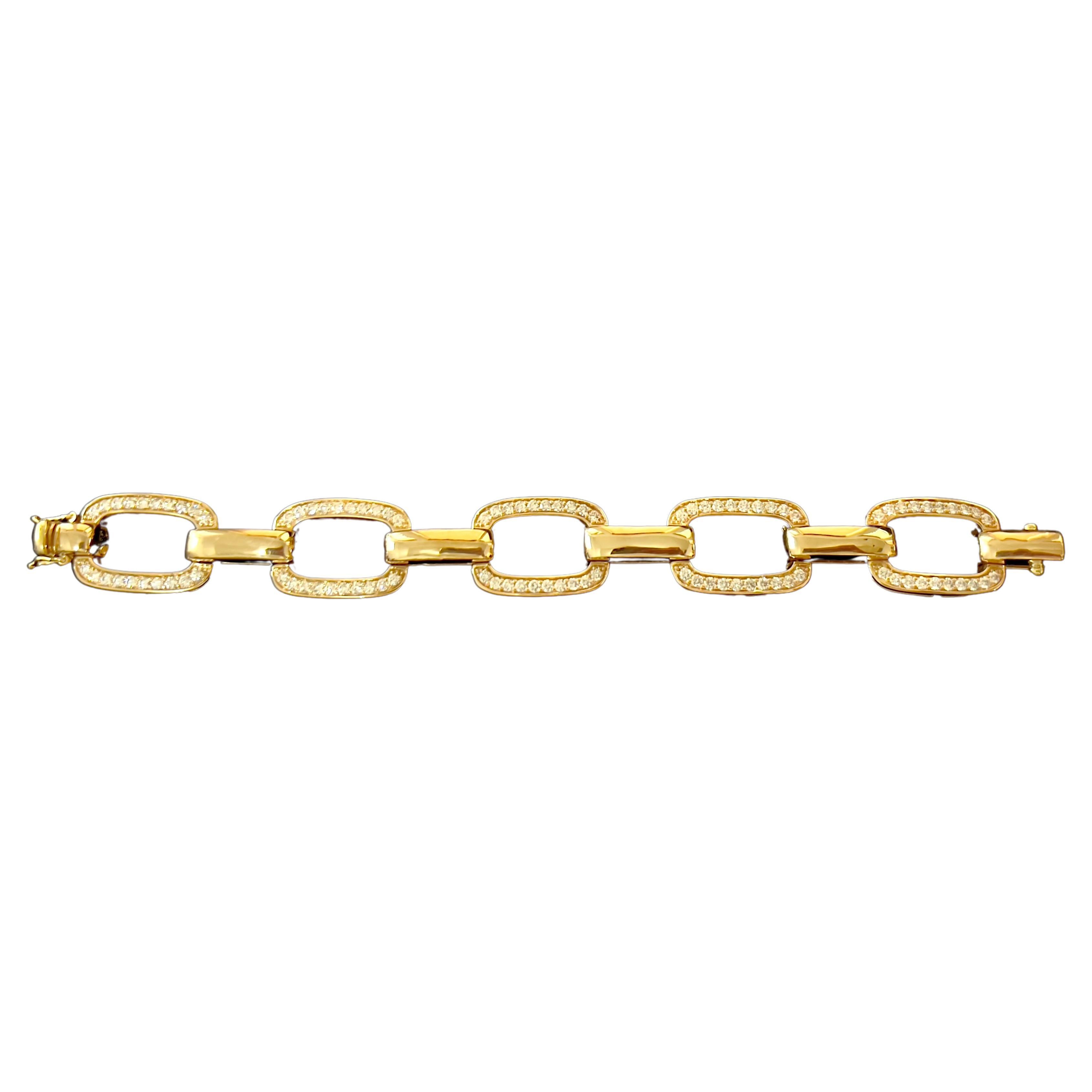 Taille brillant Bracelet tennis à maillons en or jaune 18 carats et diamants en vente