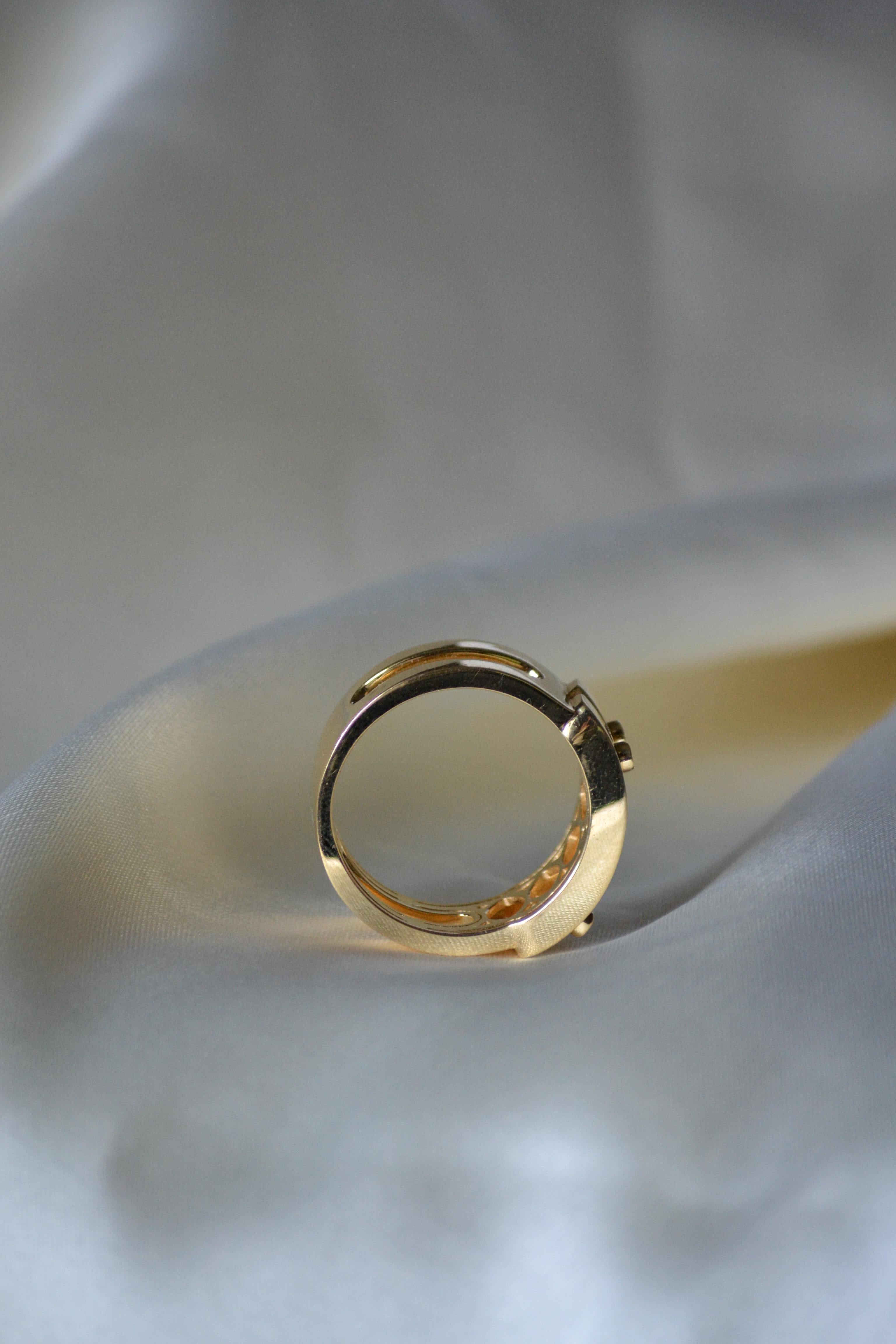 Bague en or jaune 18K avec quincaillerie en vente 1