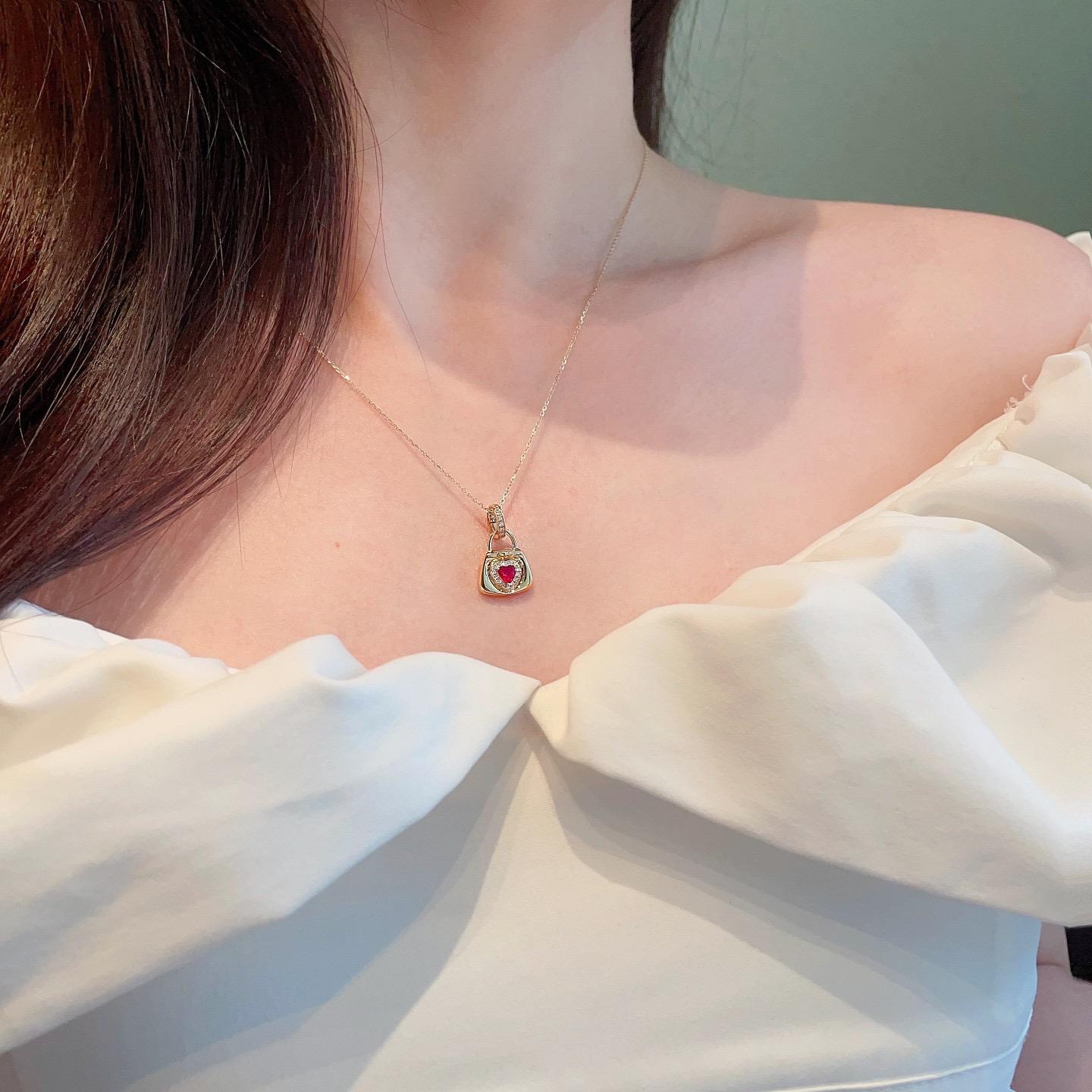 Women's or Men's 18K Yellow Gold Hear-Cut Ruby & Diamond Bag Pendant Necklace For Sale