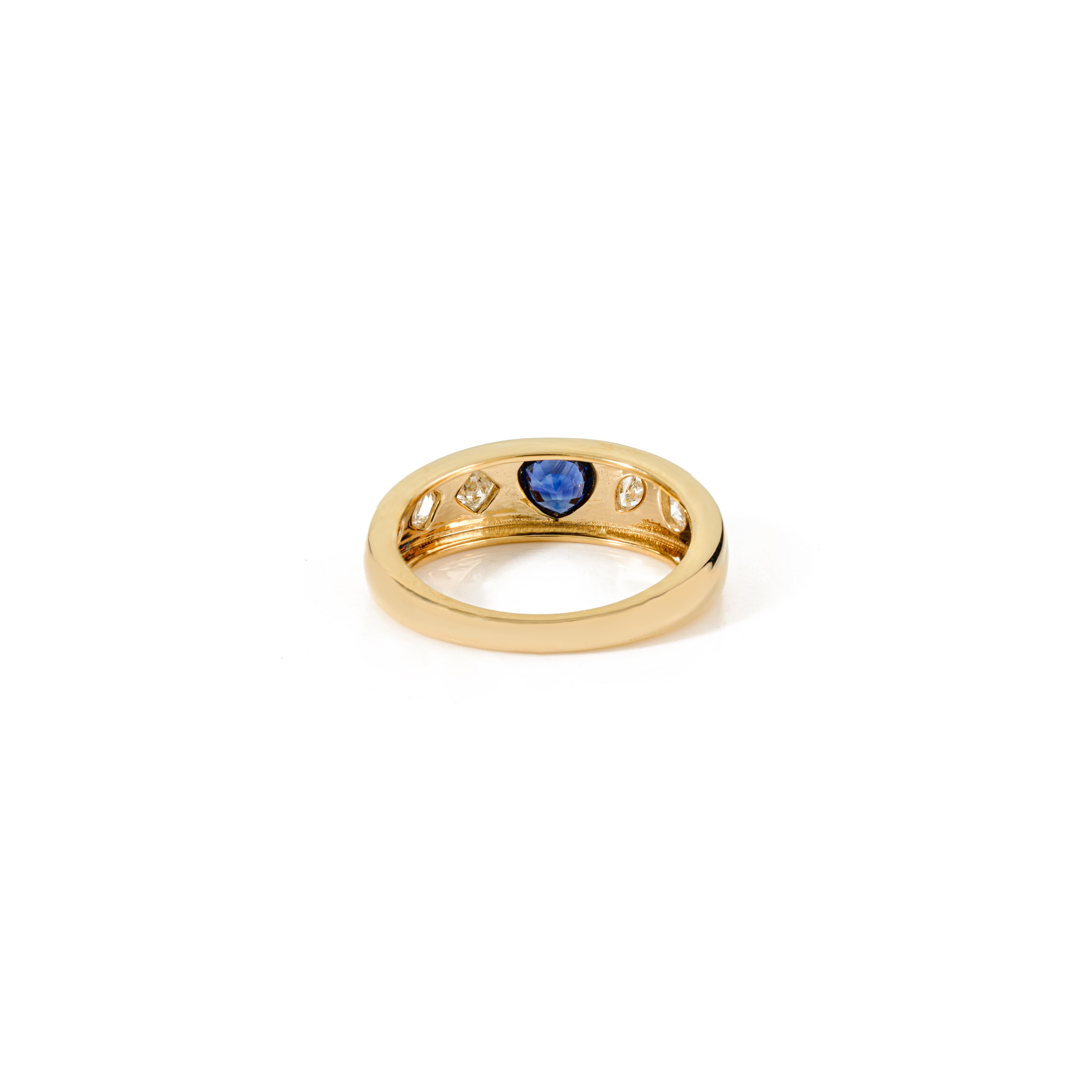 in vendita:  Anello con zaffiro blu naturale e diamante a cupola in oro giallo 18 carati Gioielli di pregio 5