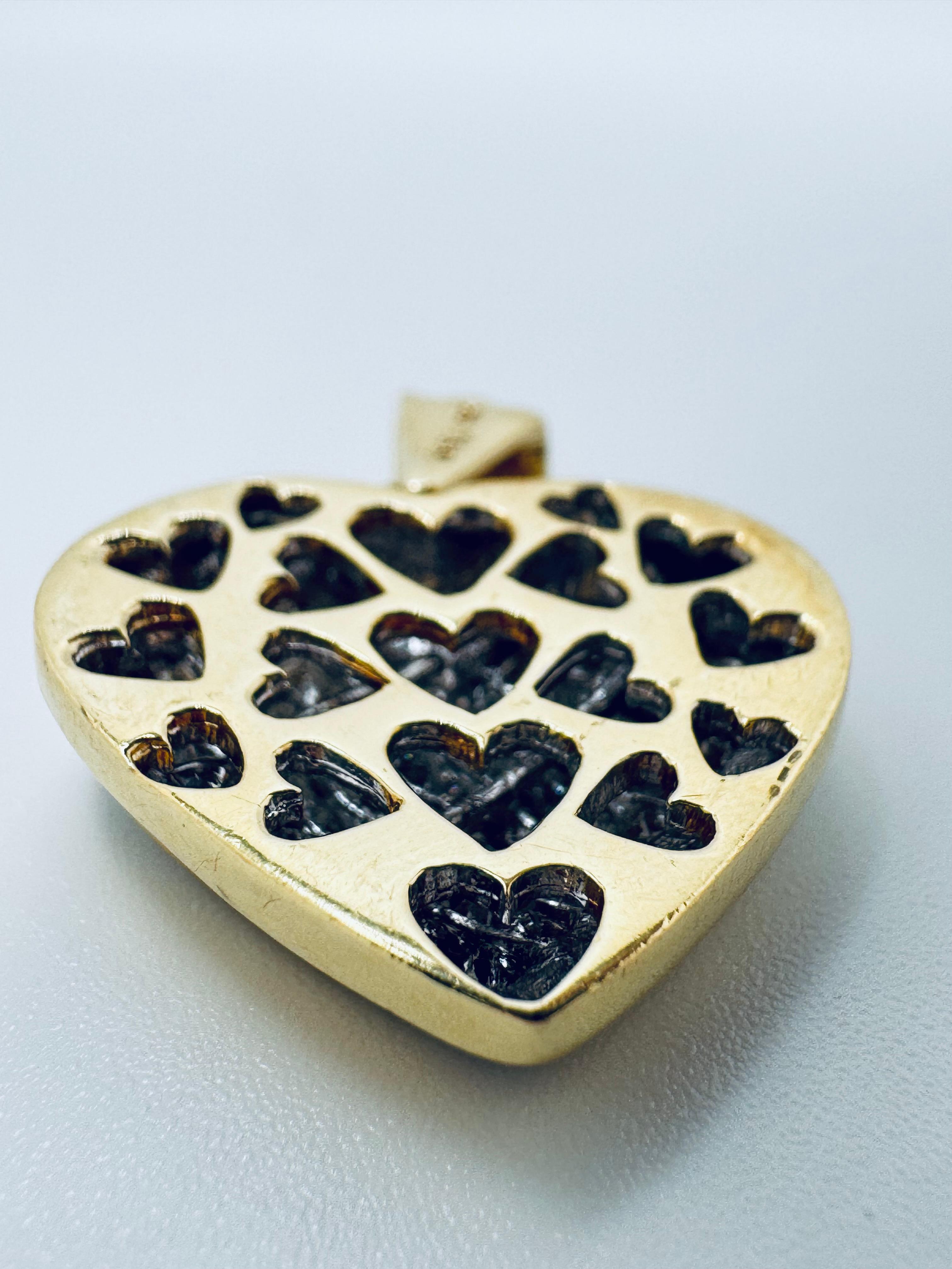 Ciondolo con diamante a forma di cuore in oro giallo 18K 3,25 CTW in vendita 4