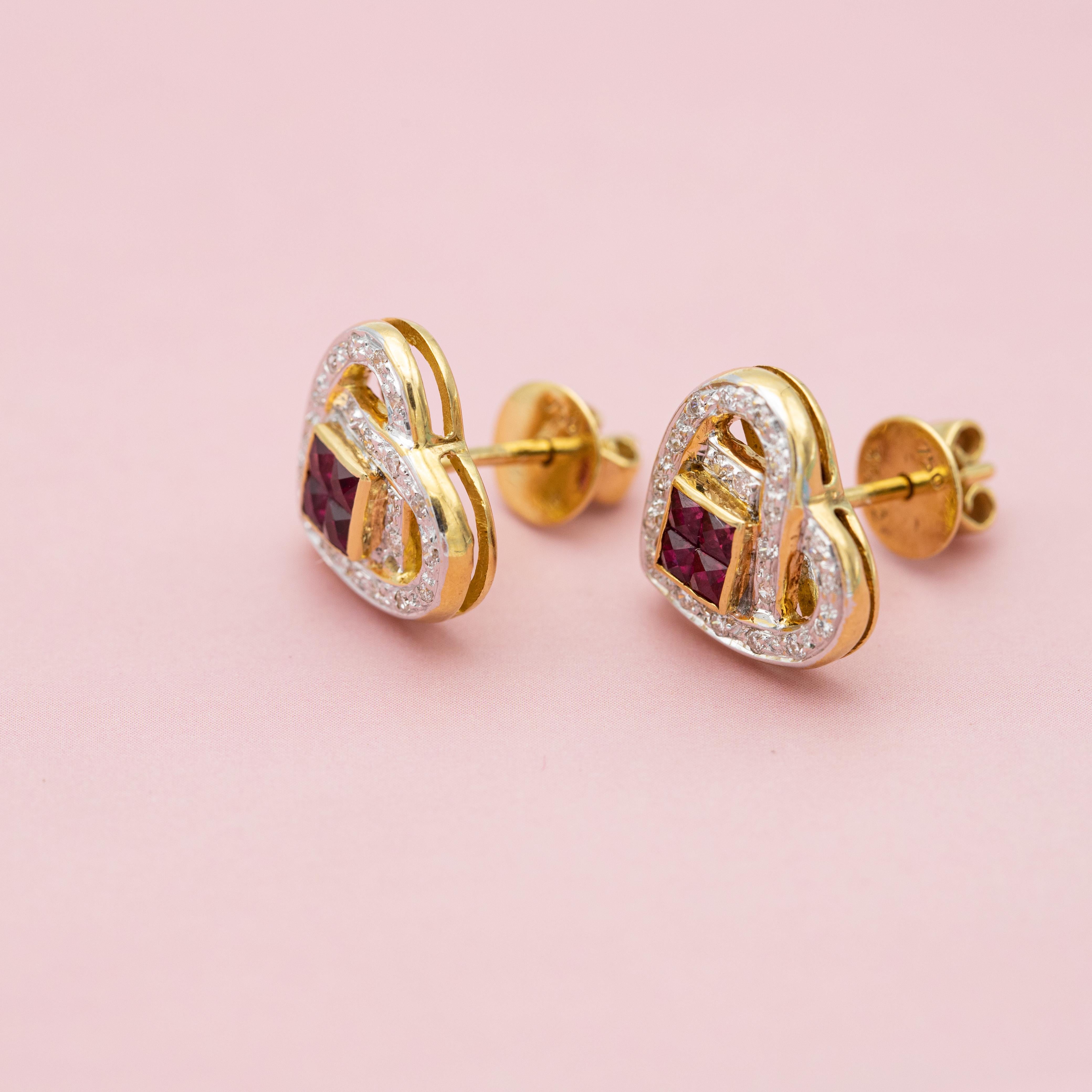 18K yellow gold heart earrings - estate ruby & diamond studs - Romantic gift  For Sale 4