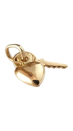18K Yellow Gold Heart & Key Charm #16880